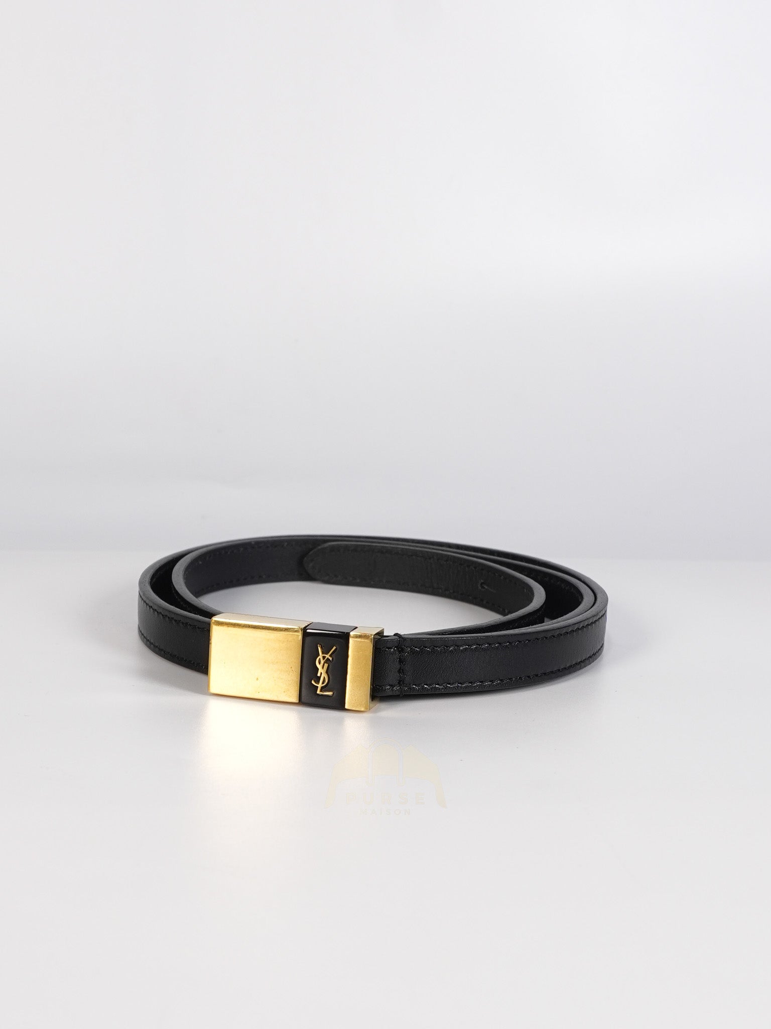 Thin Anchor Belt in Black Leather & Gold Hardware for Women | Purse Maison Luxury Bags Shop