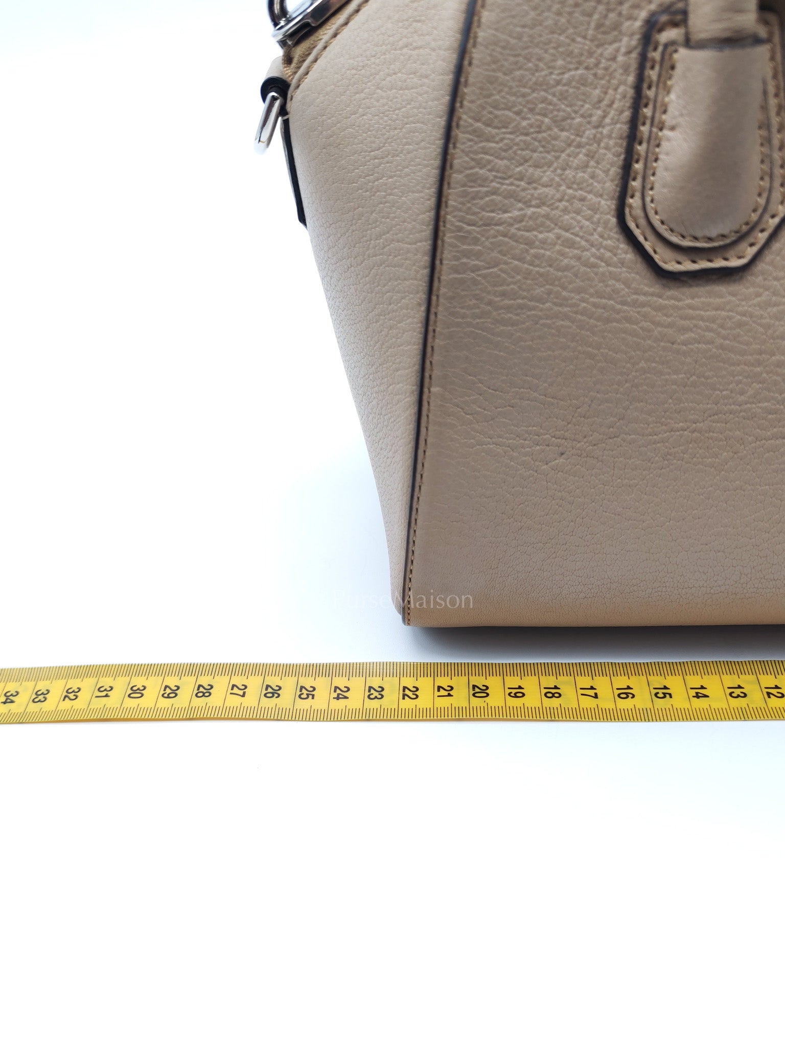 Antigona Mini In Nude Goatskin Leather & Silver Hardware