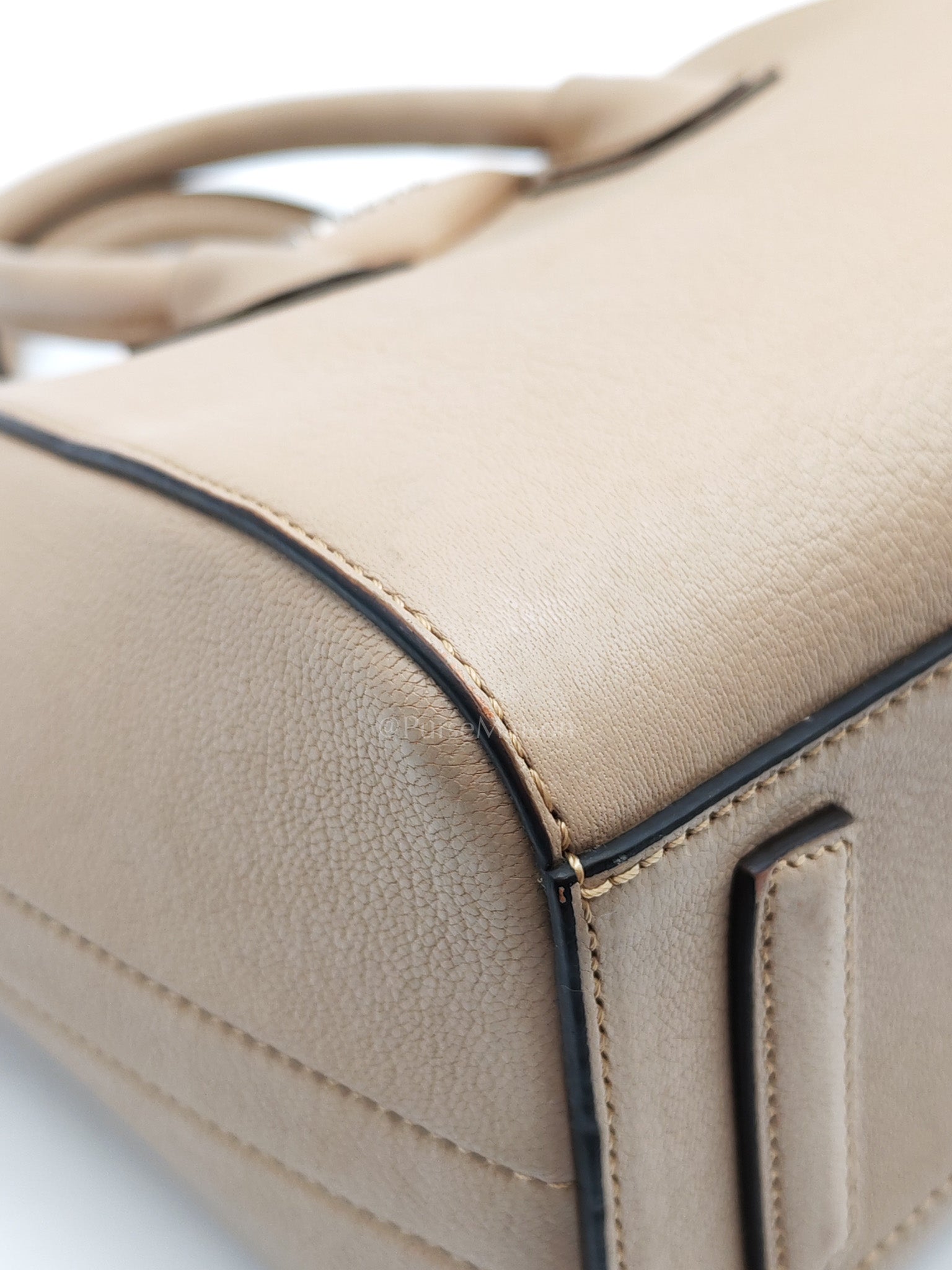 Antigona Mini In Nude Goatskin Leather & Silver Hardware