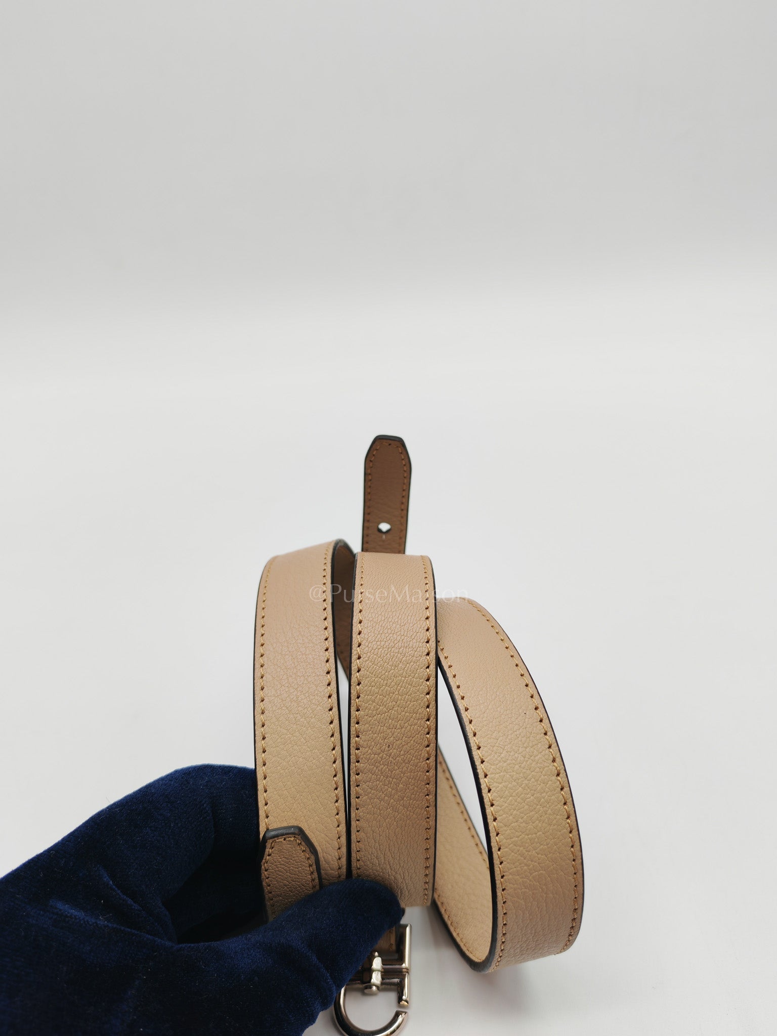 Antigona Mini In Nude Goatskin Leather & Silver Hardware