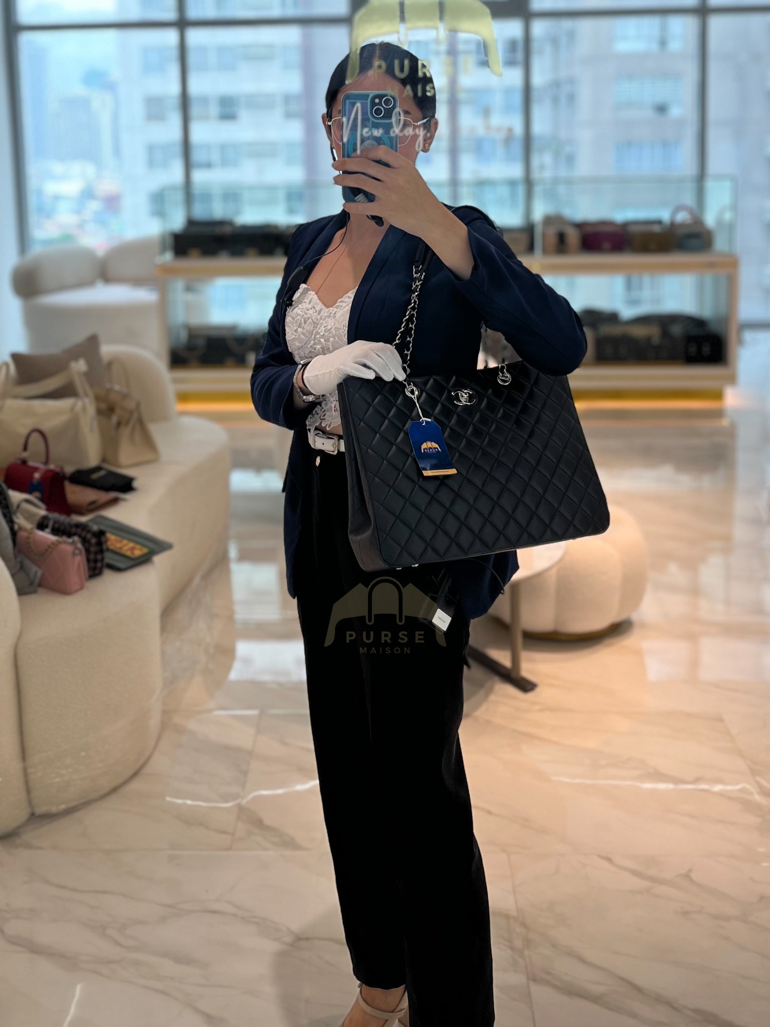 Timeless Classic Tote Bag in Black Quilted Calfskin Leather and Silver Hardware Series 21 | Purse Maison Luxury Bags Shop