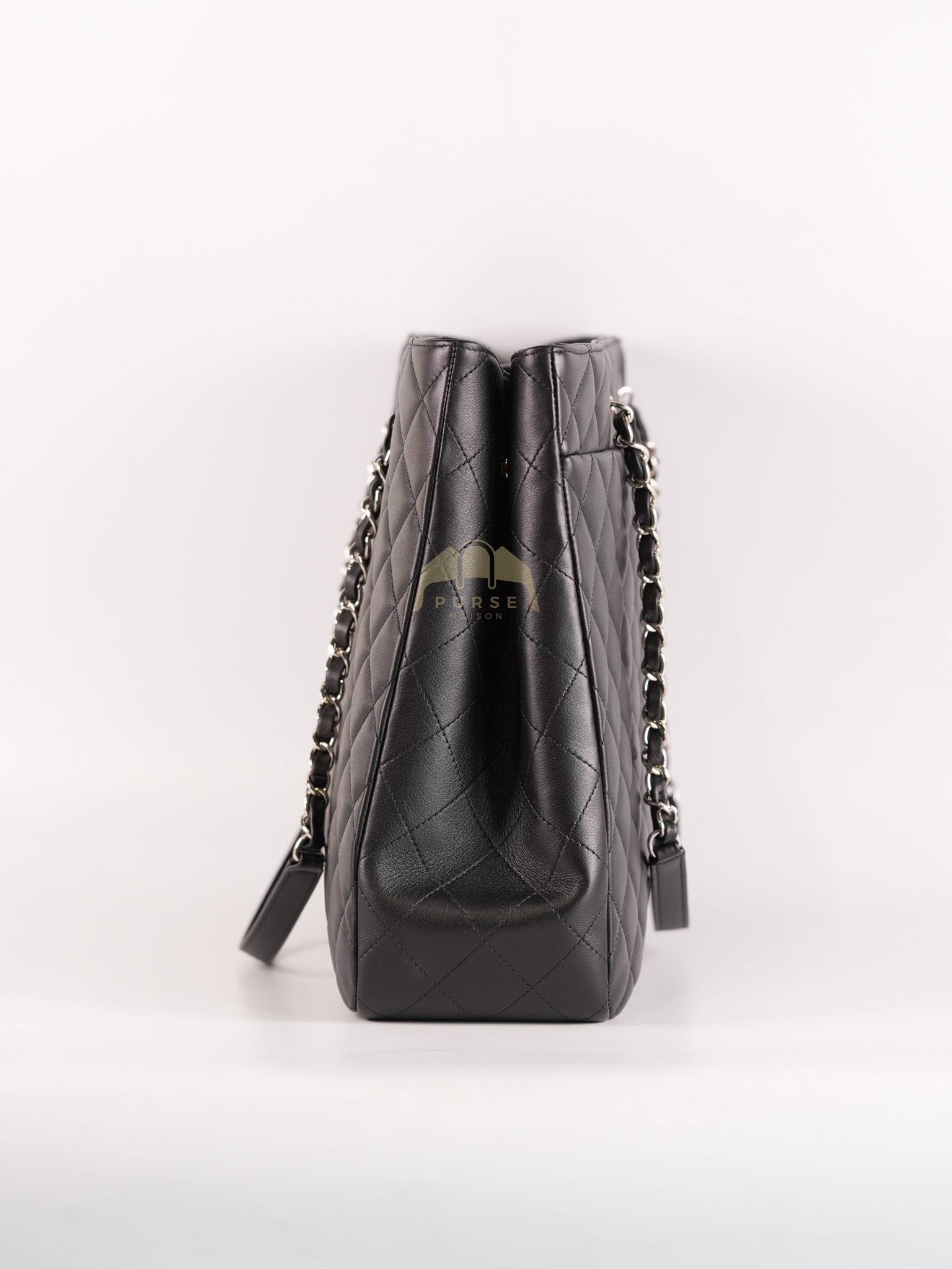 Timeless Classic Tote Bag in Black Quilted Calfskin Leather and Silver Hardware Series 21 | Purse Maison Luxury Bags Shop