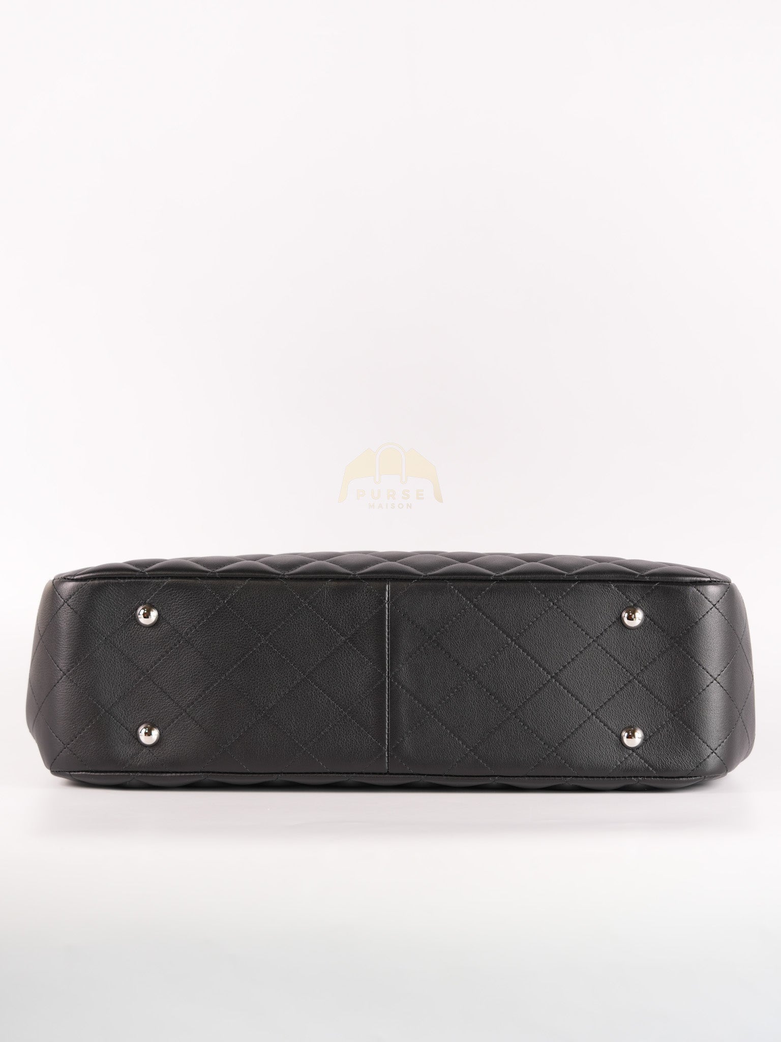 Timeless Classic Tote Bag in Black Quilted Calfskin Leather and Silver Hardware Series 21 | Purse Maison Luxury Bags Shop