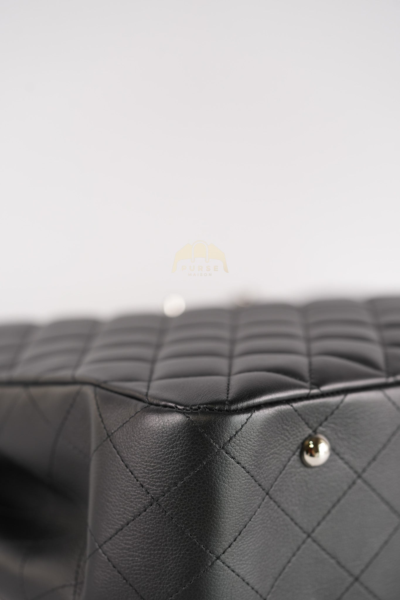 Timeless Classic Tote Bag in Black Quilted Calfskin Leather and Silver Hardware Series 21 | Purse Maison Luxury Bags Shop
