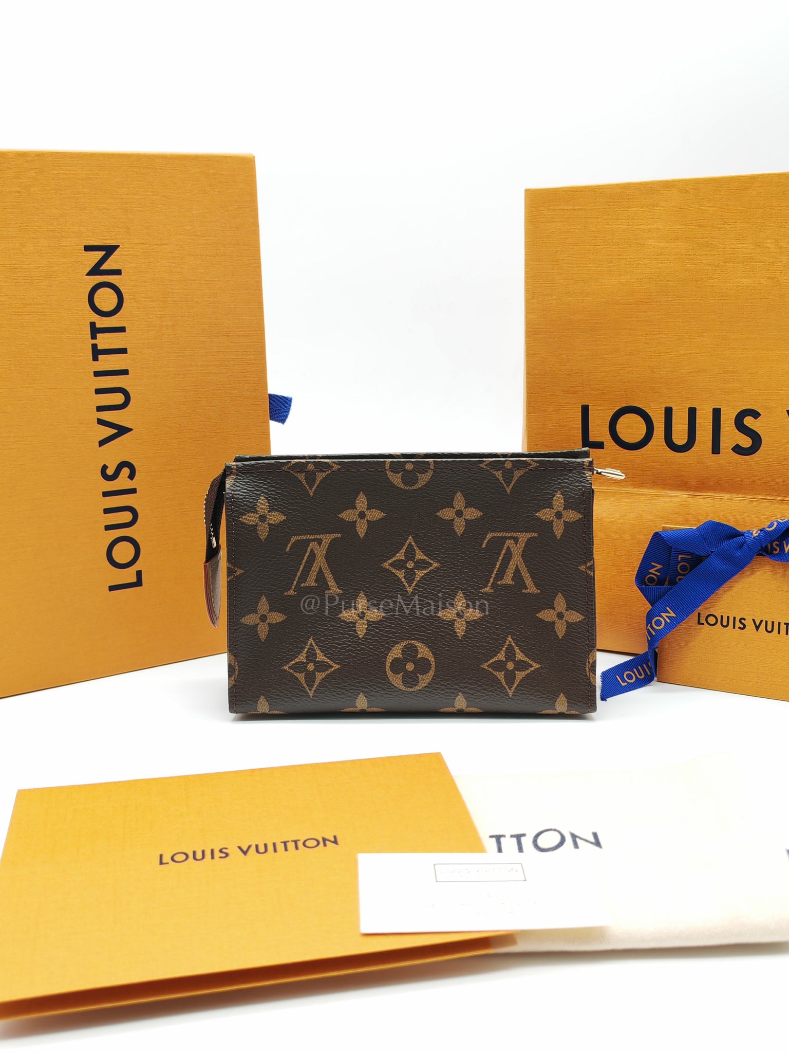 Toiletry Pouch 15 in monogram Canvas (Date code: UB0281) | Purse Maison Luxury Bags Shop