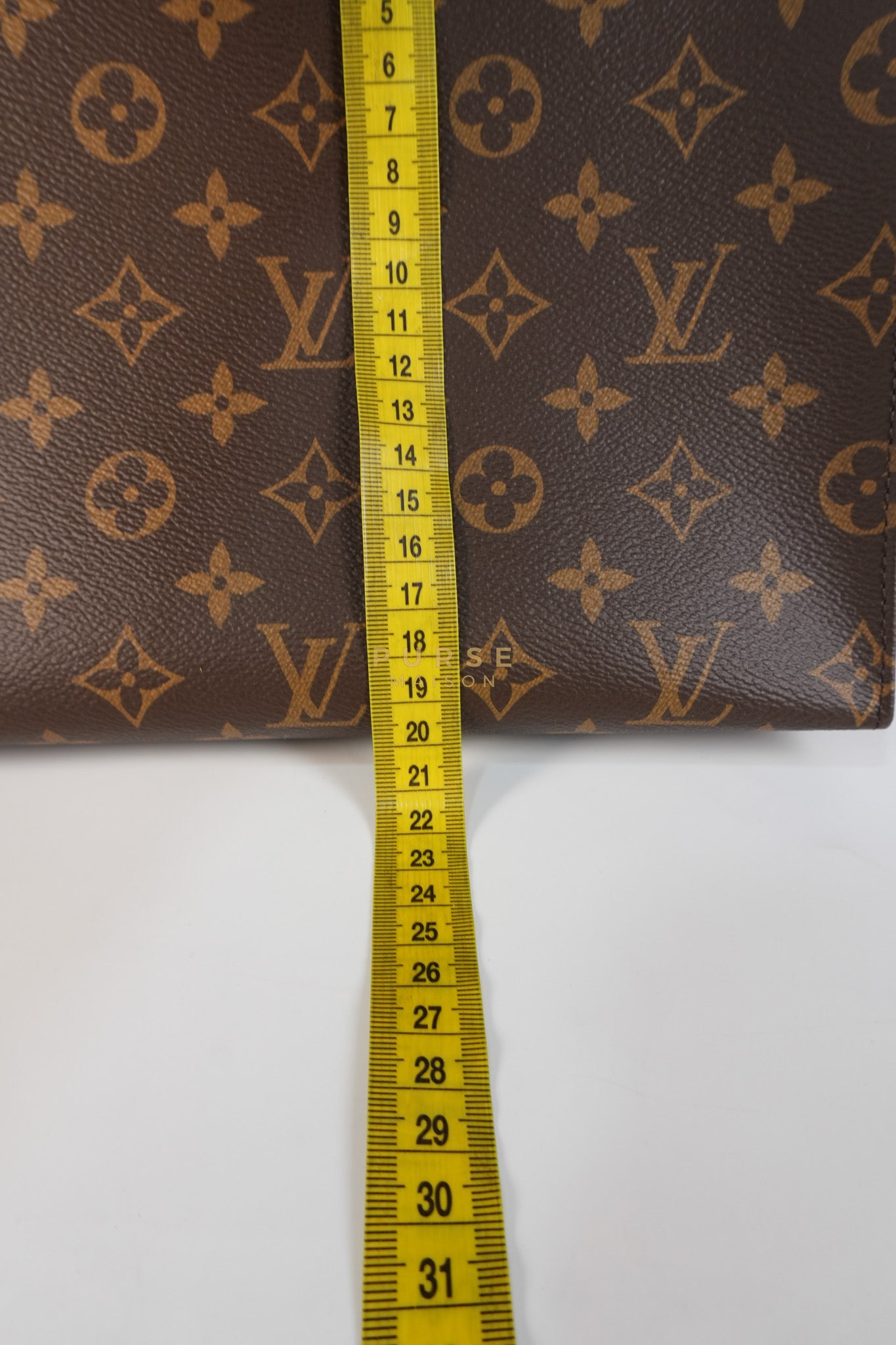 Toiletry Pouch in Monogram Canvas (Date code: UB2201) | Purse Maison Luxury Bags Shop