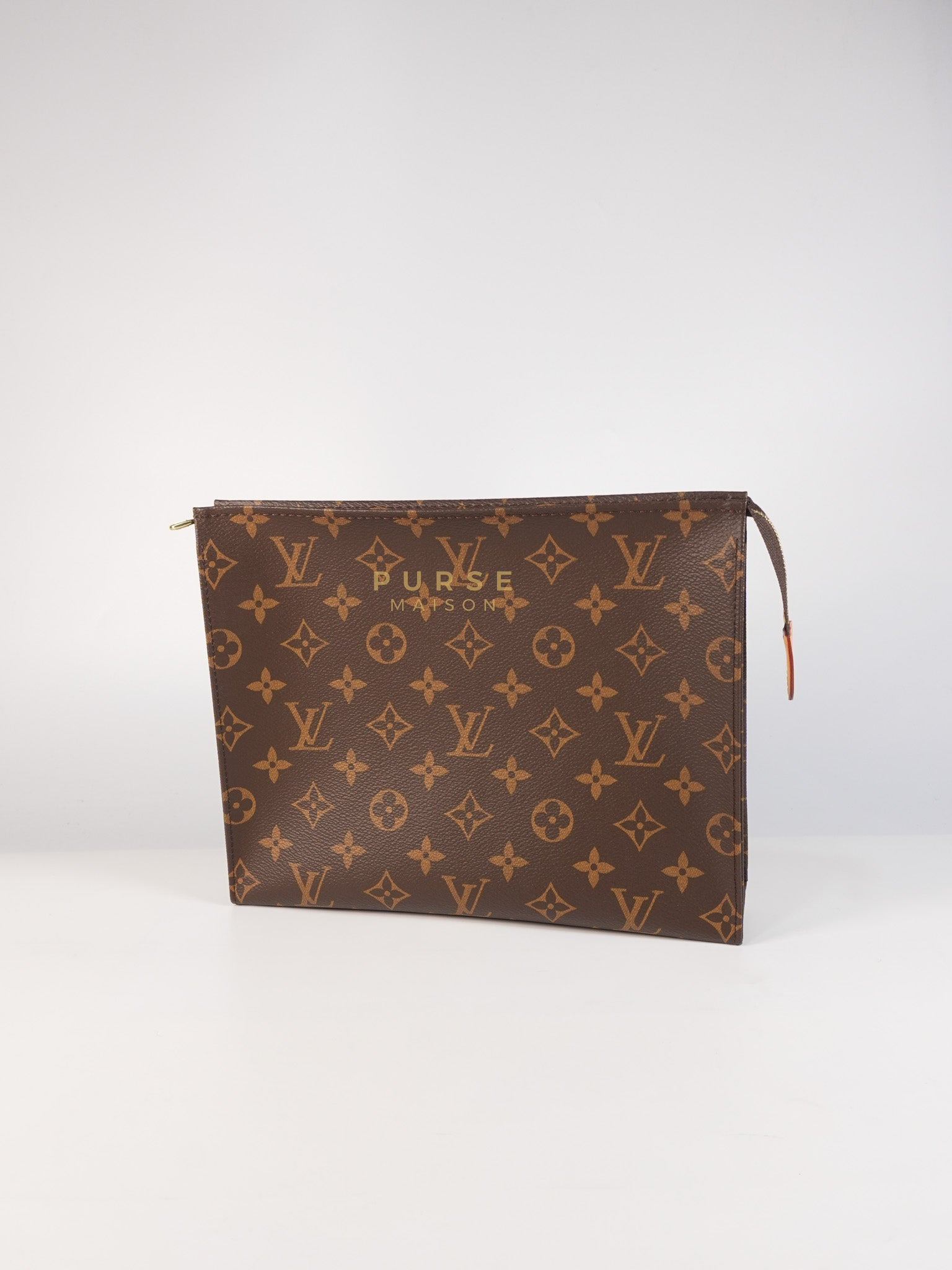 Toiletry Pouch in Monogram Canvas (Date code: UB2201) | Purse Maison Luxury Bags Shop