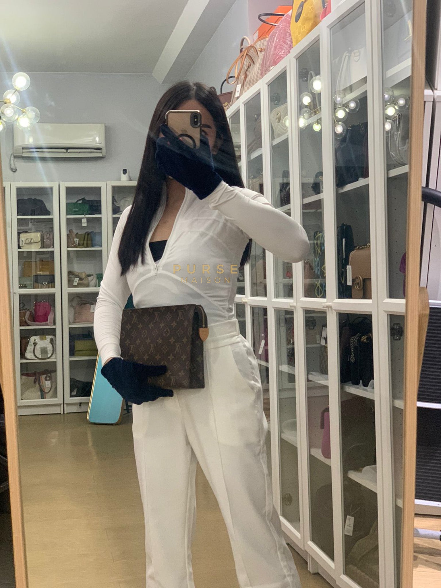 Toiletry Pouch in Monogram Canvas (Date code: UB2201) | Purse Maison Luxury Bags Shop