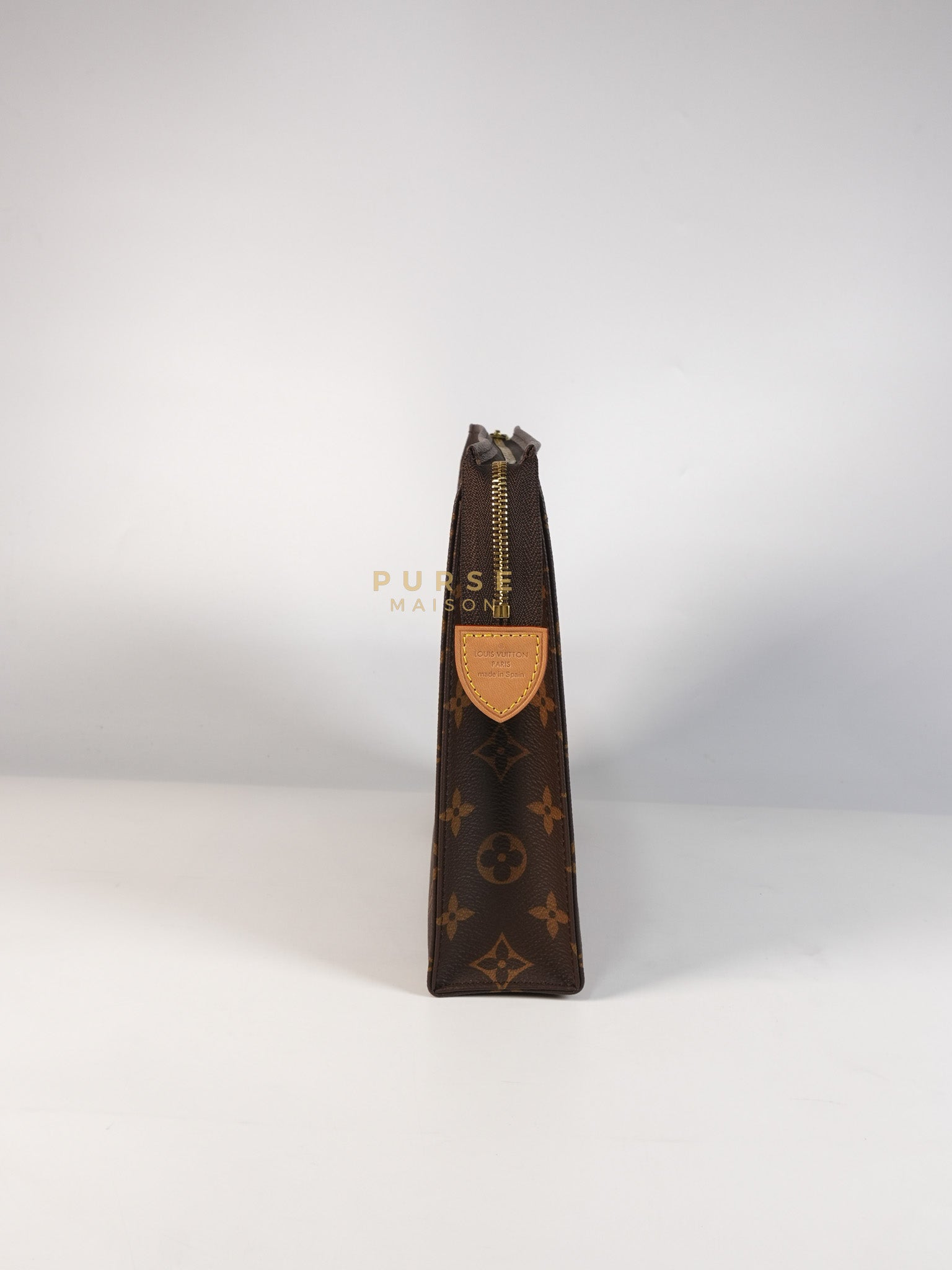 Toiletry Pouch in Monogram Canvas (Date code: UB2201) | Purse Maison Luxury Bags Shop
