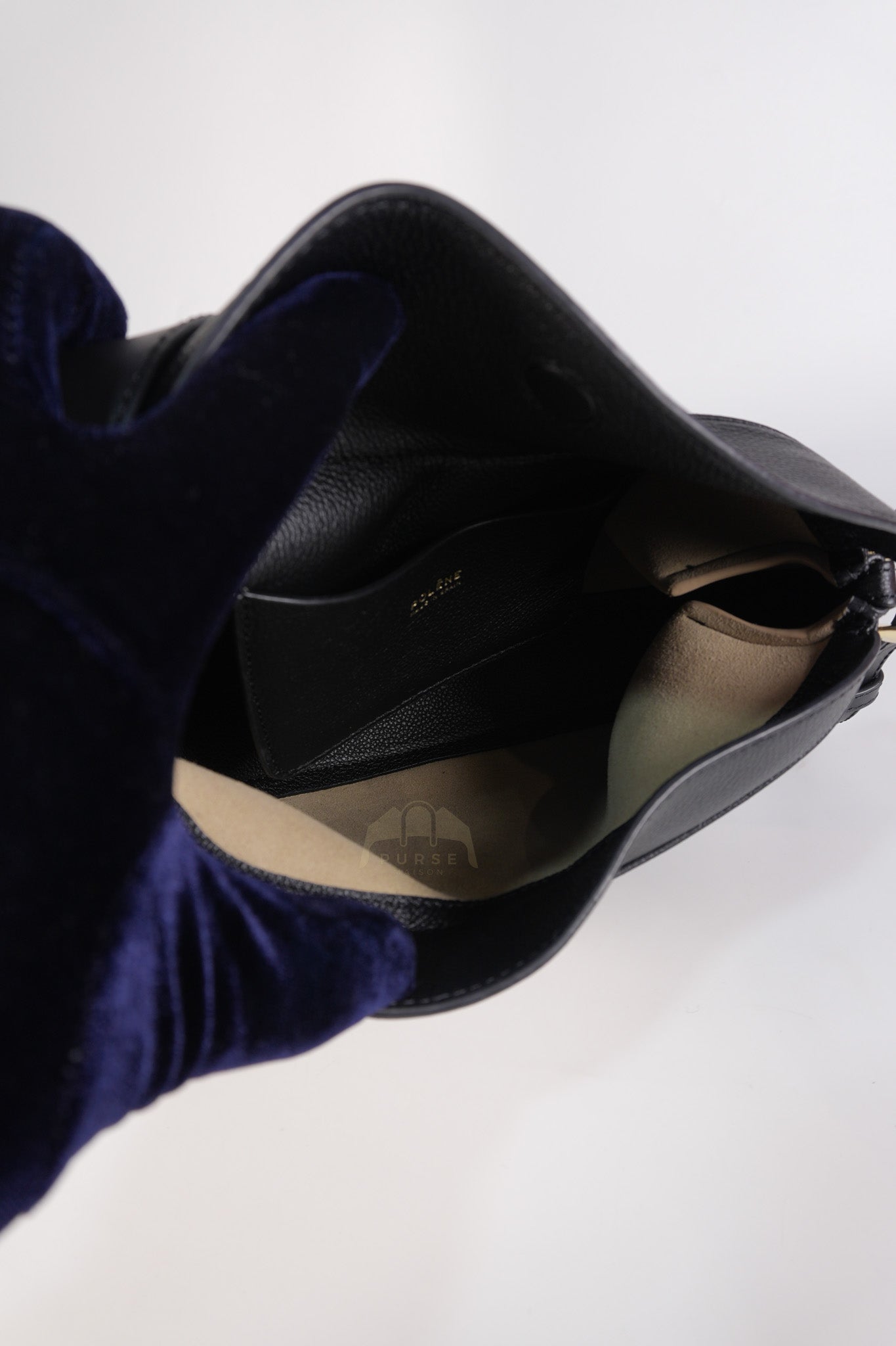 Tonca Monochrome Noir in Graine Leather | Purse Maison Luxury Bags Shop