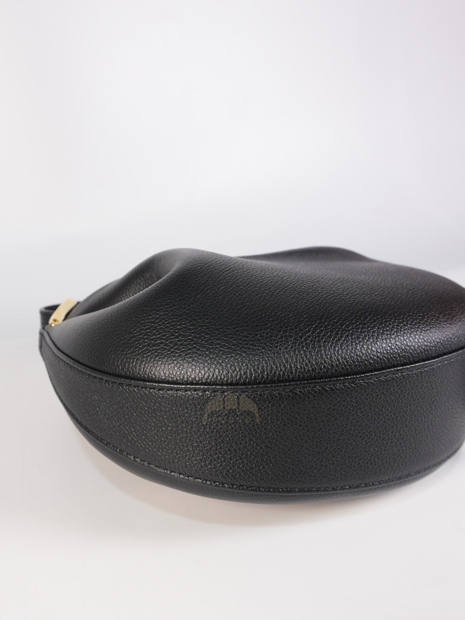 Tonca Monochrome Noir in Graine Leather | Purse Maison Luxury Bags Shop