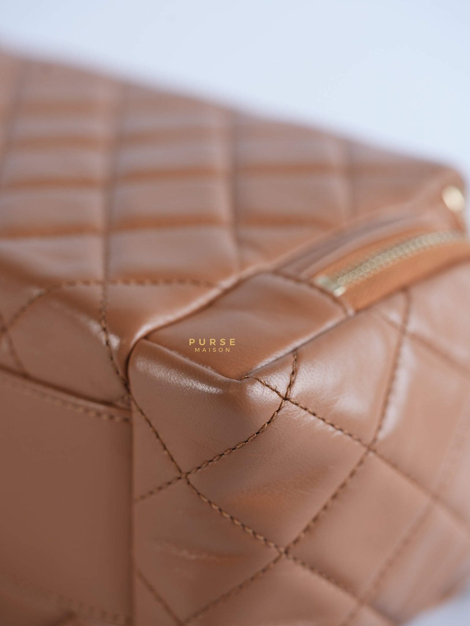 Top Handle Cargo Vanity Case Shoulder Bag Lambskin Dark Beige (Microchip) | Purse Maison Luxury Bags Shop