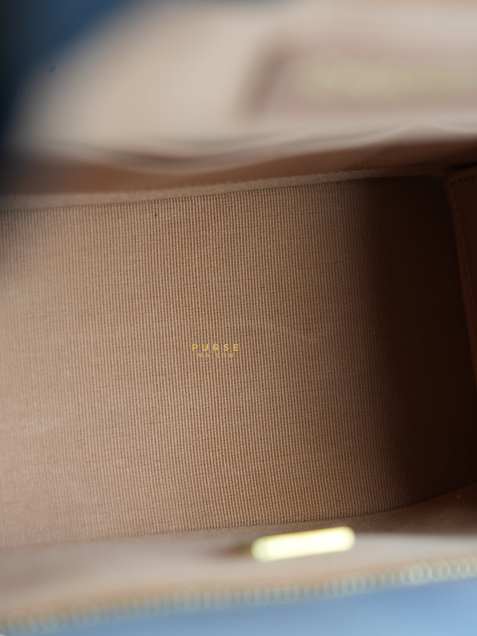 Top Handle Cargo Vanity Case Shoulder Bag Lambskin Dark Beige (Microchip) | Purse Maison Luxury Bags Shop