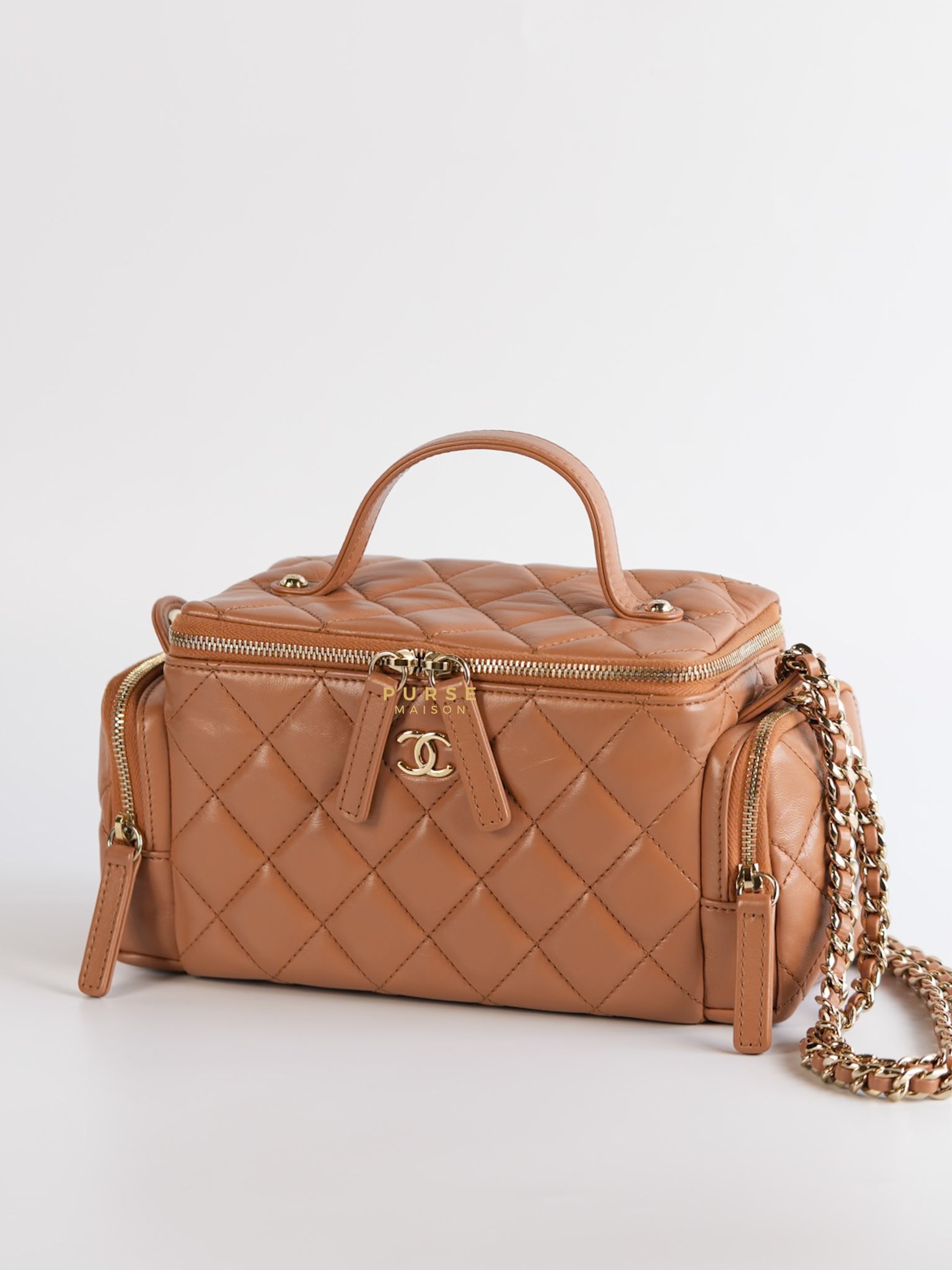 Top Handle Cargo Vanity Case Shoulder Bag Lambskin Dark Beige (Microchip) | Purse Maison Luxury Bags Shop