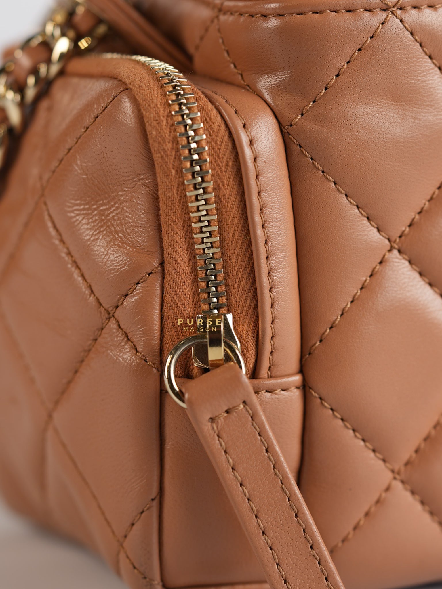 Top Handle Cargo Vanity Case Shoulder Bag Lambskin Dark Beige (Microchip) | Purse Maison Luxury Bags Shop