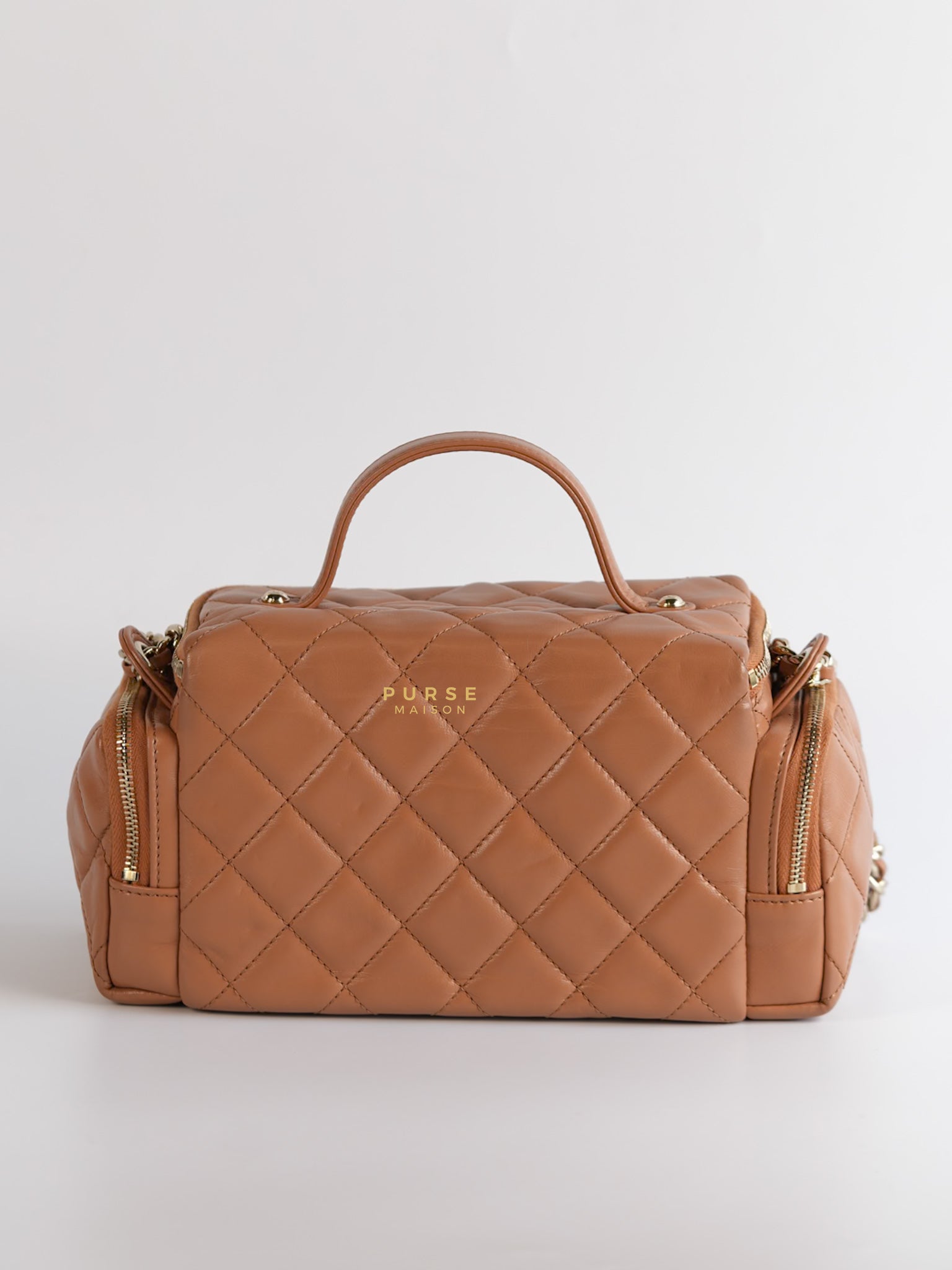 Top Handle Cargo Vanity Case Shoulder Bag Lambskin Dark Beige (Microchip) | Purse Maison Luxury Bags Shop