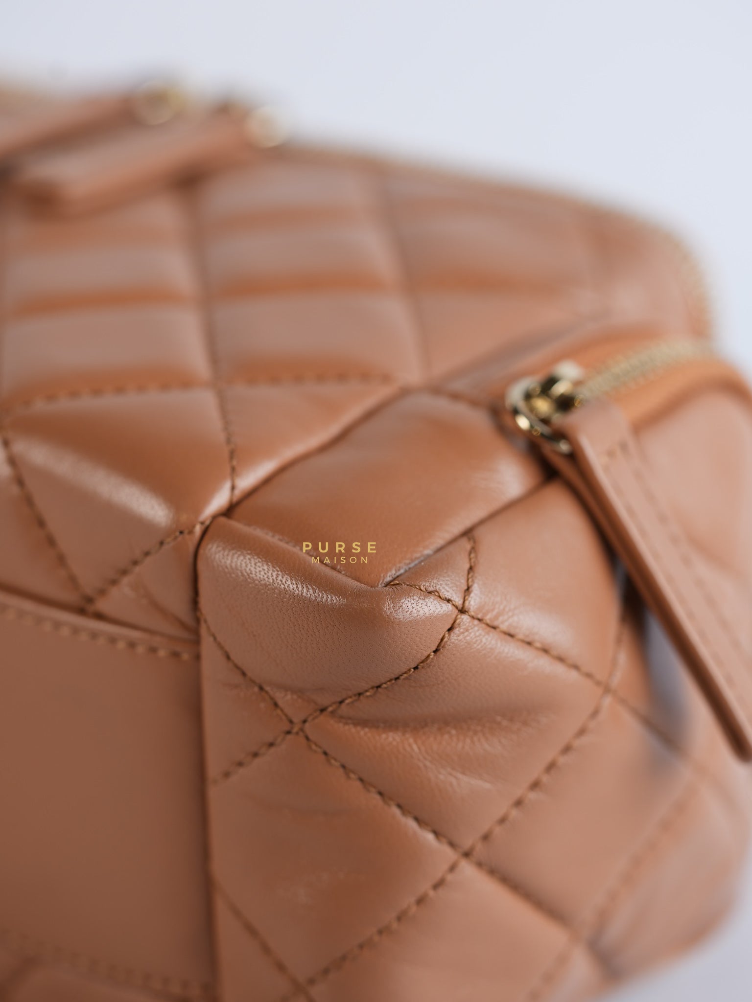 Top Handle Cargo Vanity Case Shoulder Bag Lambskin Dark Beige (Microchip) | Purse Maison Luxury Bags Shop