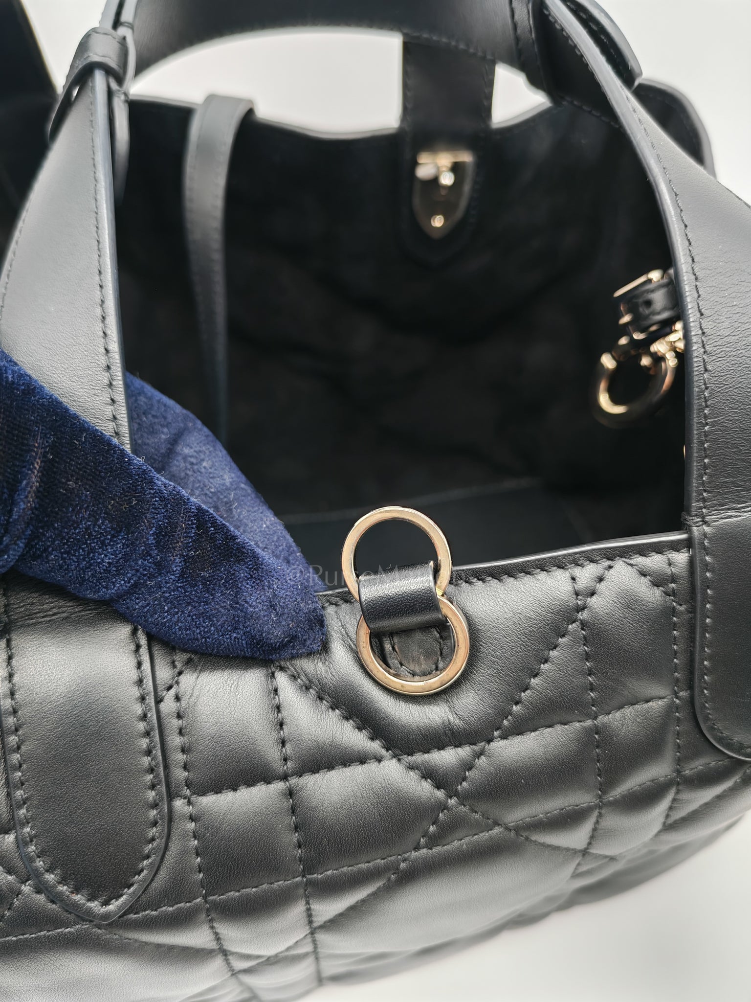 Toujours Medium in Black Lambskin Leather Hand Bag | Purse Maison Luxury Bags Shop