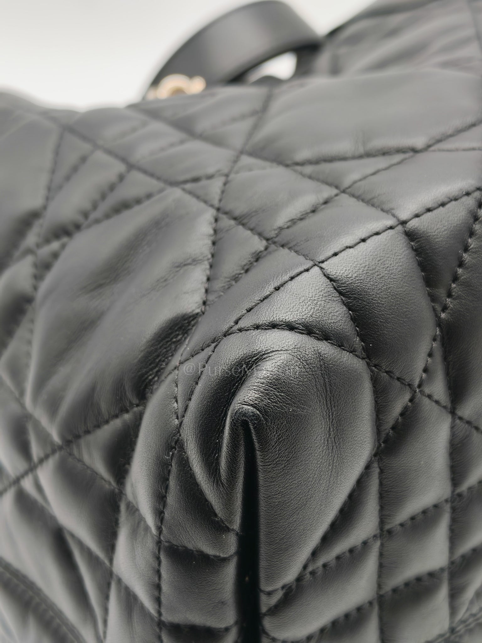 Toujours Medium in Black Lambskin Leather Hand Bag | Purse Maison Luxury Bags Shop
