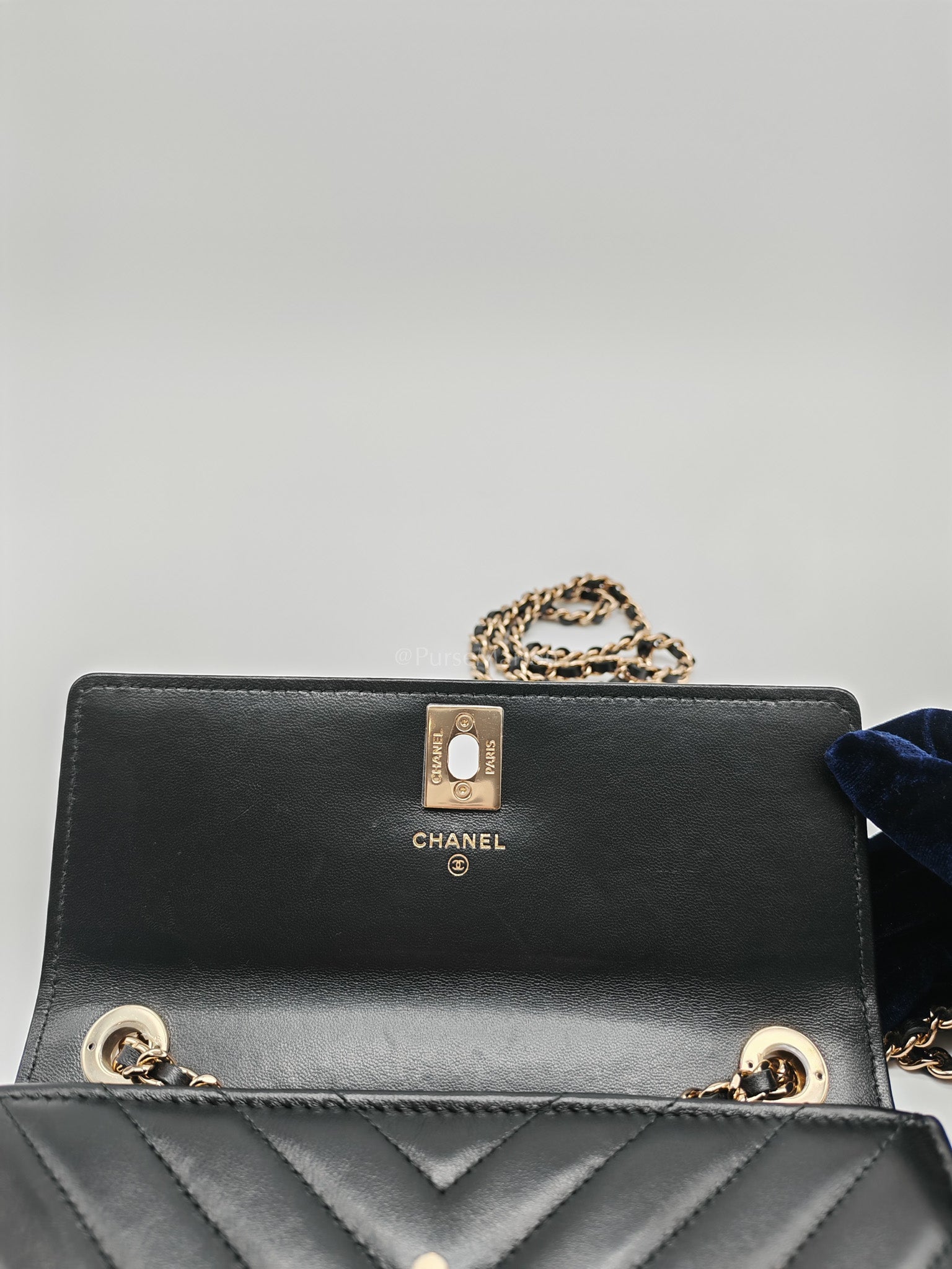 Trendy CC Wallet On Chain (WOC) in Black Chevron Lambskin Leather and Light Gold Hardware Series 25 | Purse Maison Luxury Bags Shop