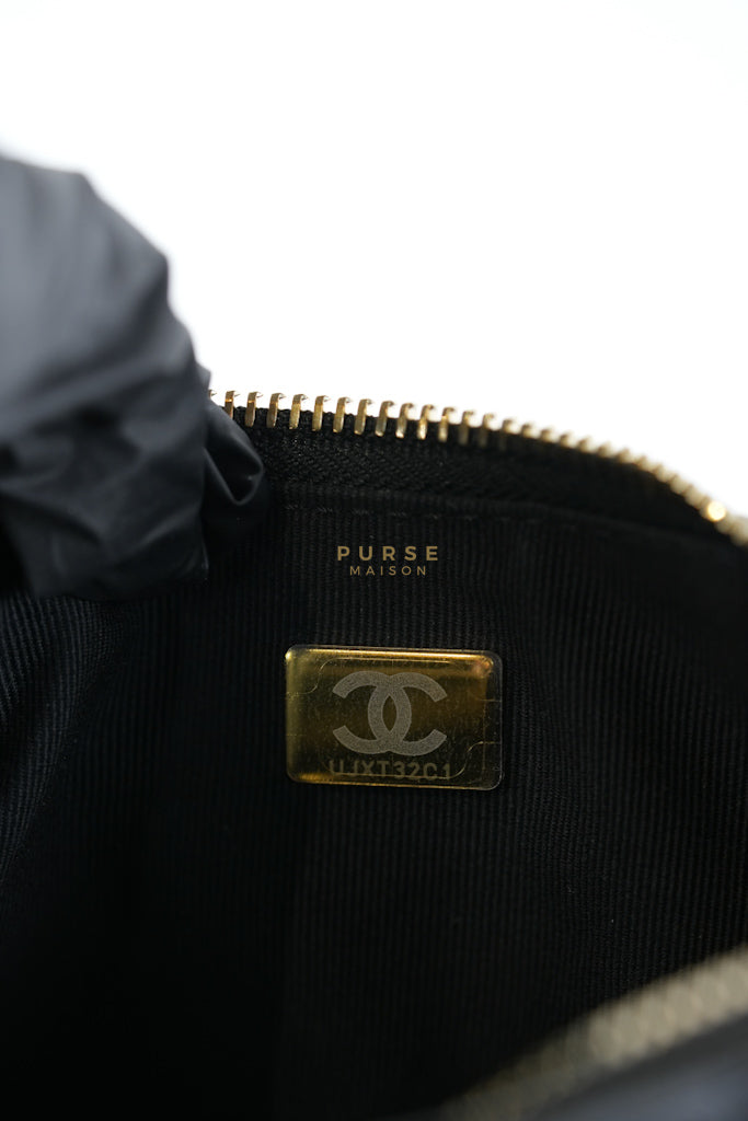 Trendy Pockets Hobo Bag in Black Shiny Lambskin Quilted Aged Gold Hardware (Microchip) | Purse Maison Luxury Bags Shop