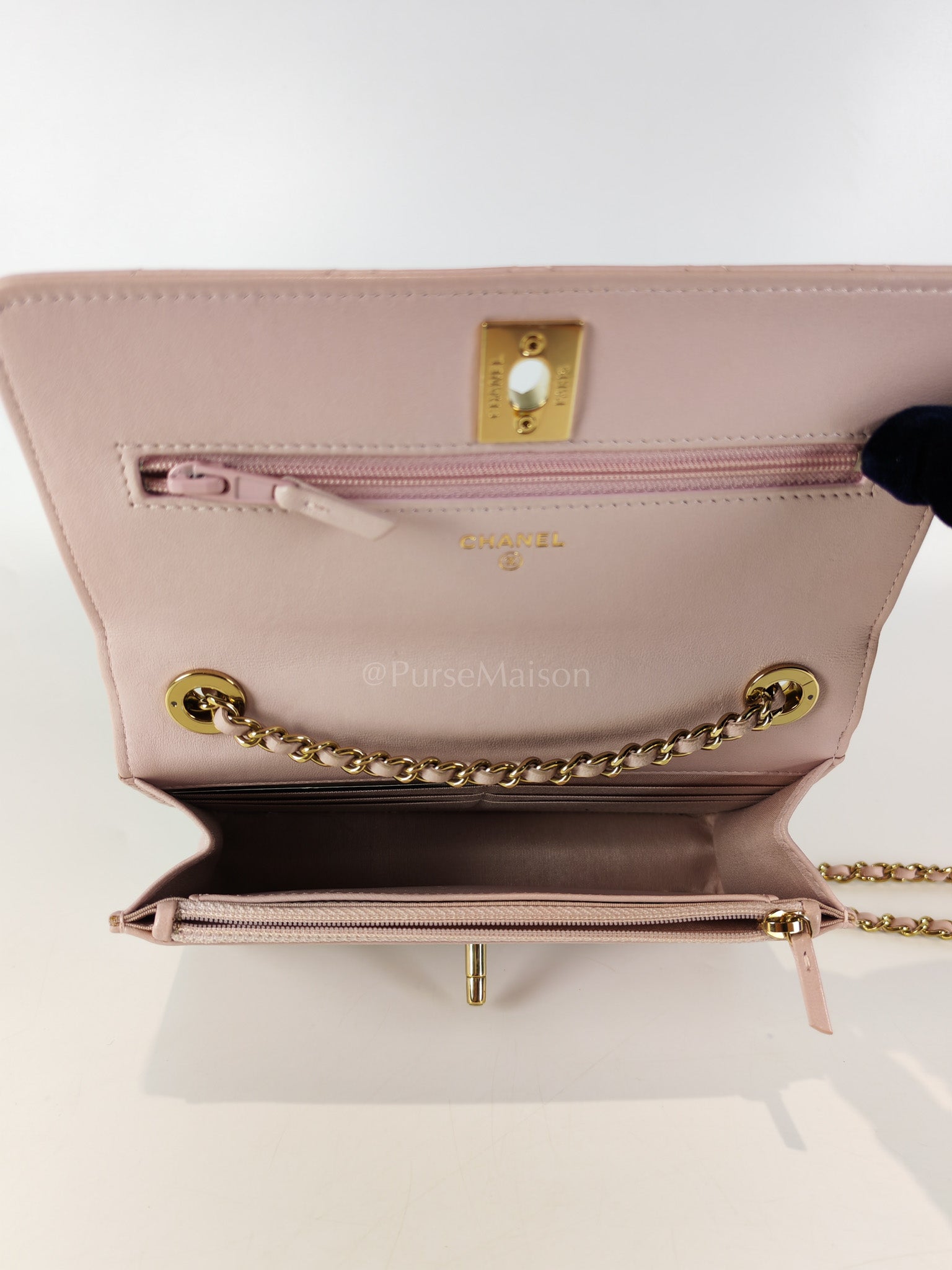 Trendy Wallet On Chain in Pink Lambskin Leather and Gold Hardware Series 31 | Purse Maison Luxury Bags Shop