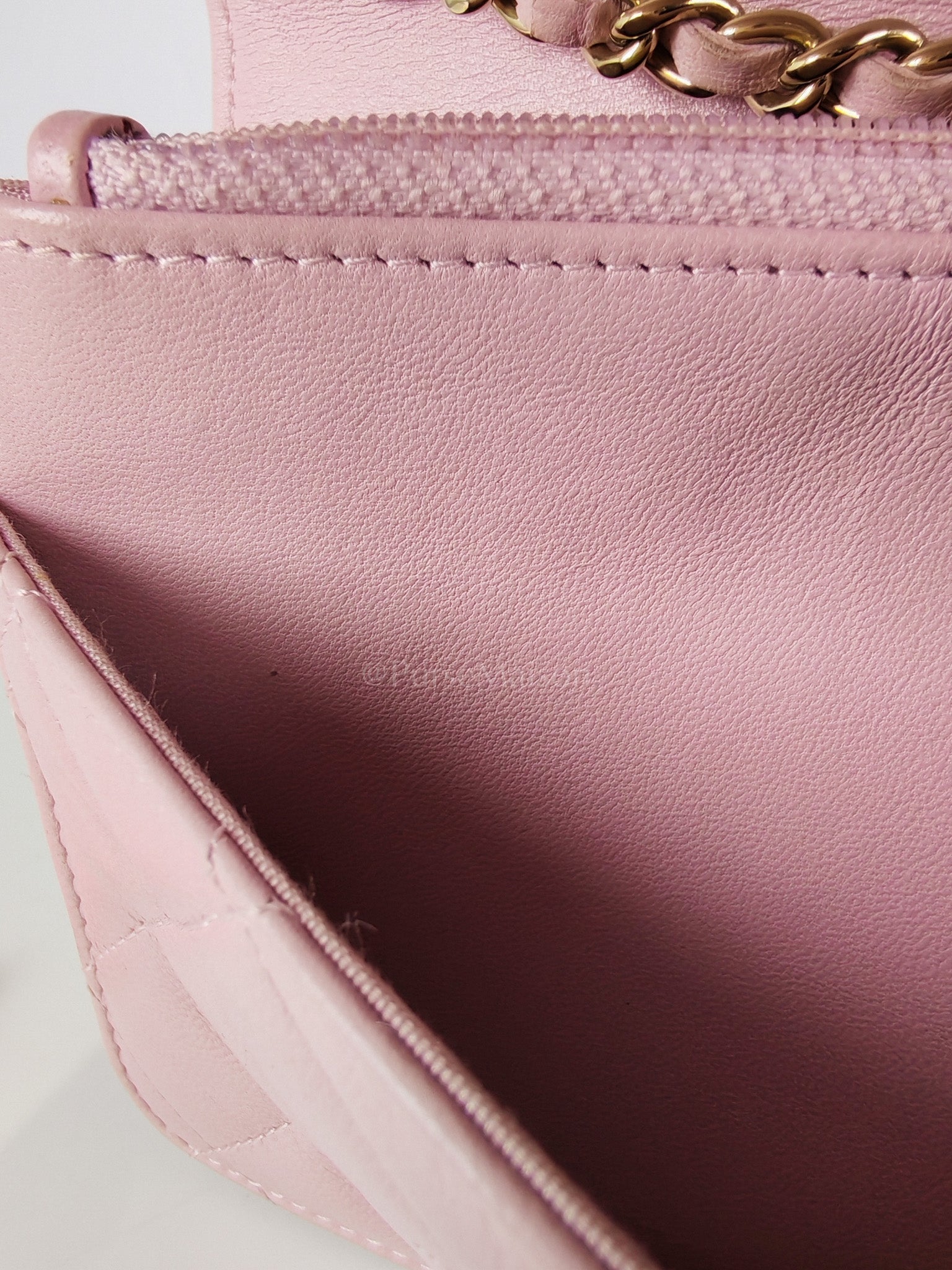 Trendy Wallet On Chain in Pink Lambskin Leather and Gold Hardware Series 31 | Purse Maison Luxury Bags Shop