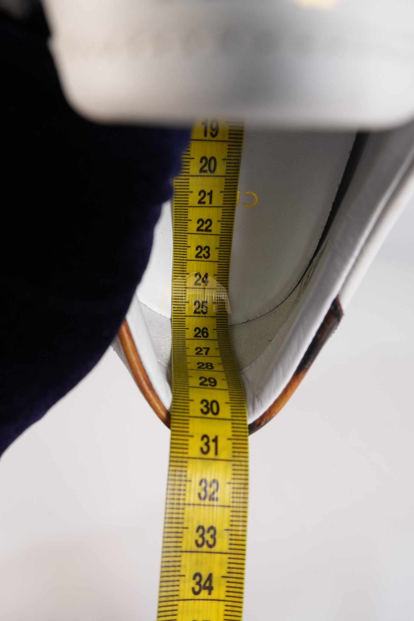 Triomphe Sneakers Touch Strap in White Leather Size 40 (25cm) | Purse Maison Luxury Bags Shop