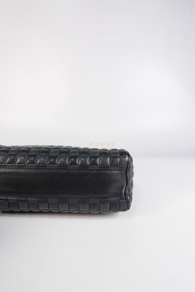 Twist Lock MM in Damier Graphite Calf Leather (Microchipped) | Purse Maison Luxury Bags Shop