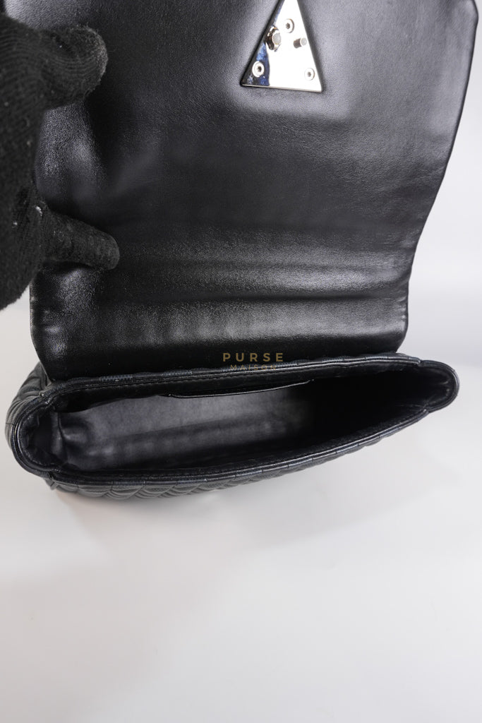 Twist Lock MM in Damier Graphite Calf Leather (Microchipped) | Purse Maison Luxury Bags Shop