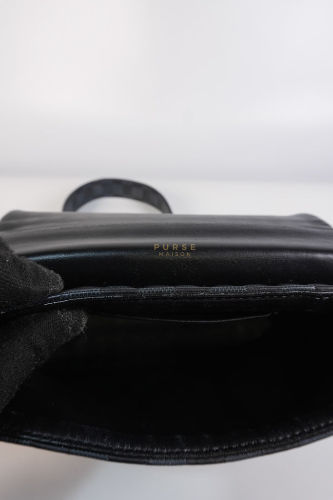 Twist Lock MM in Damier Graphite Calf Leather (Microchipped) | Purse Maison Luxury Bags Shop