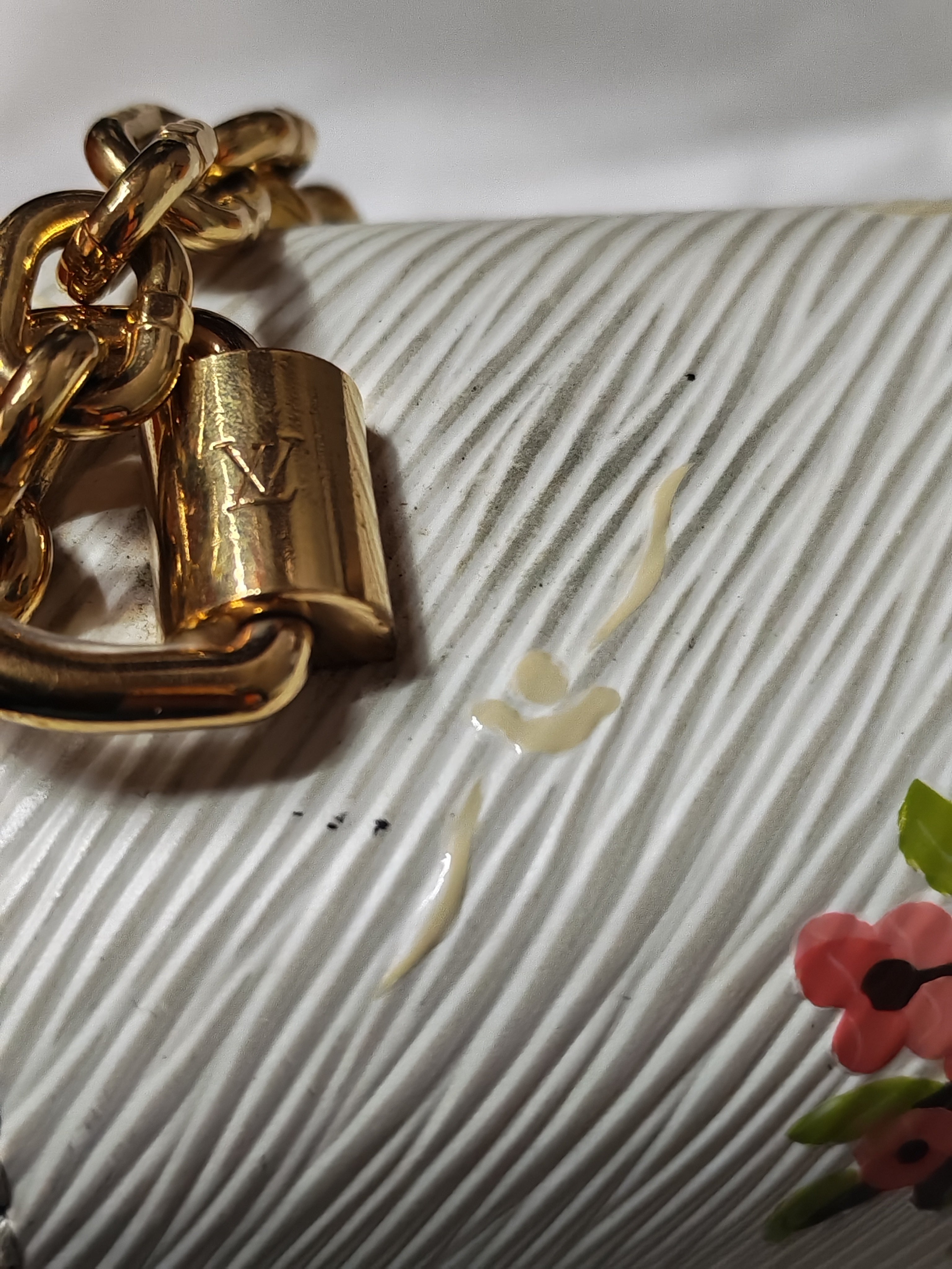 Twist Lock MM Romantic Blossom in Epi Leather (Date Code: SR0138) | Purse Maison Luxury Bags Shop