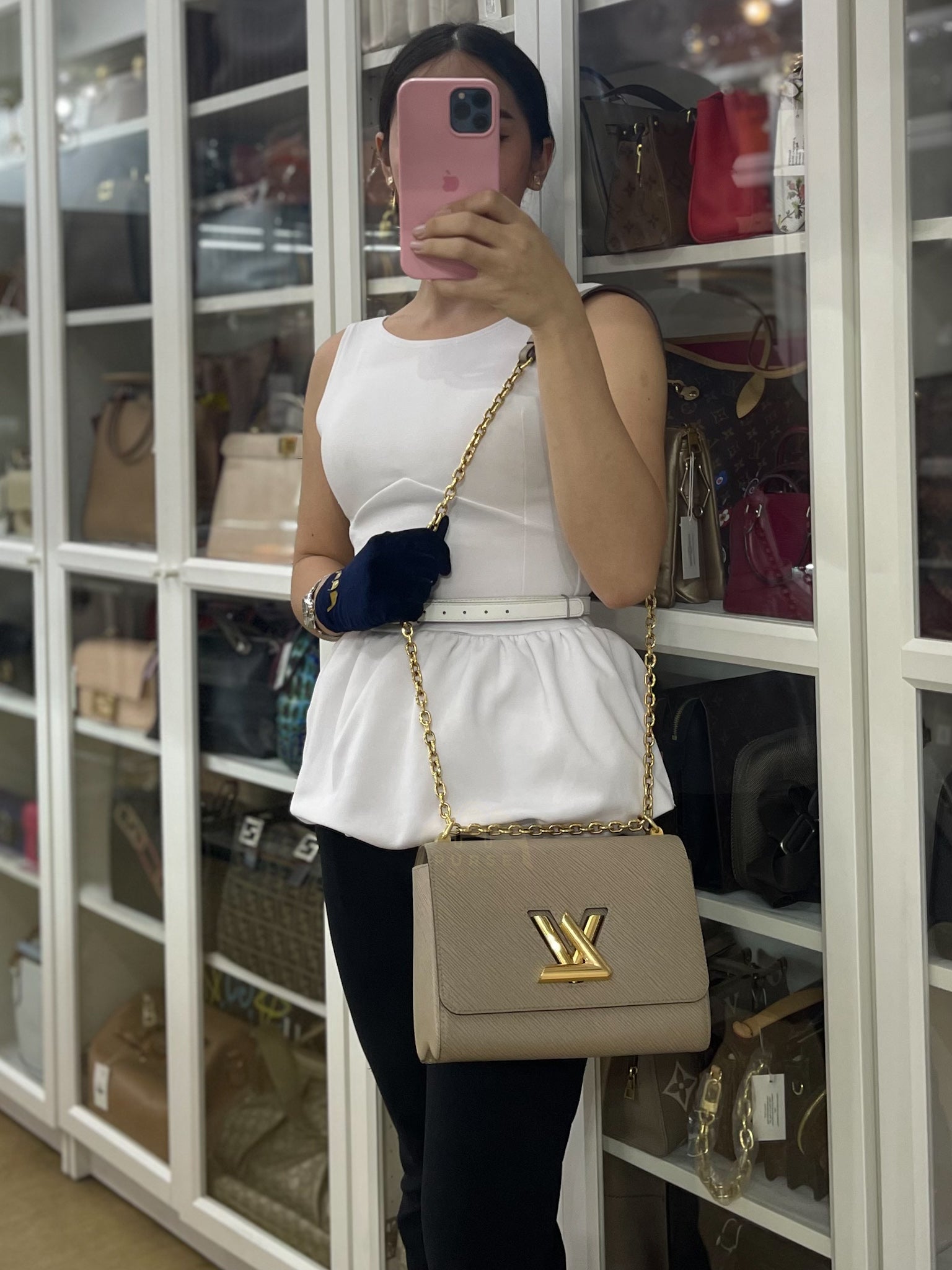 Twist Lock MM Shoulder Bag in Gallet Epi Leather Gold Hardware | Purse Maison Luxury Bags Shop