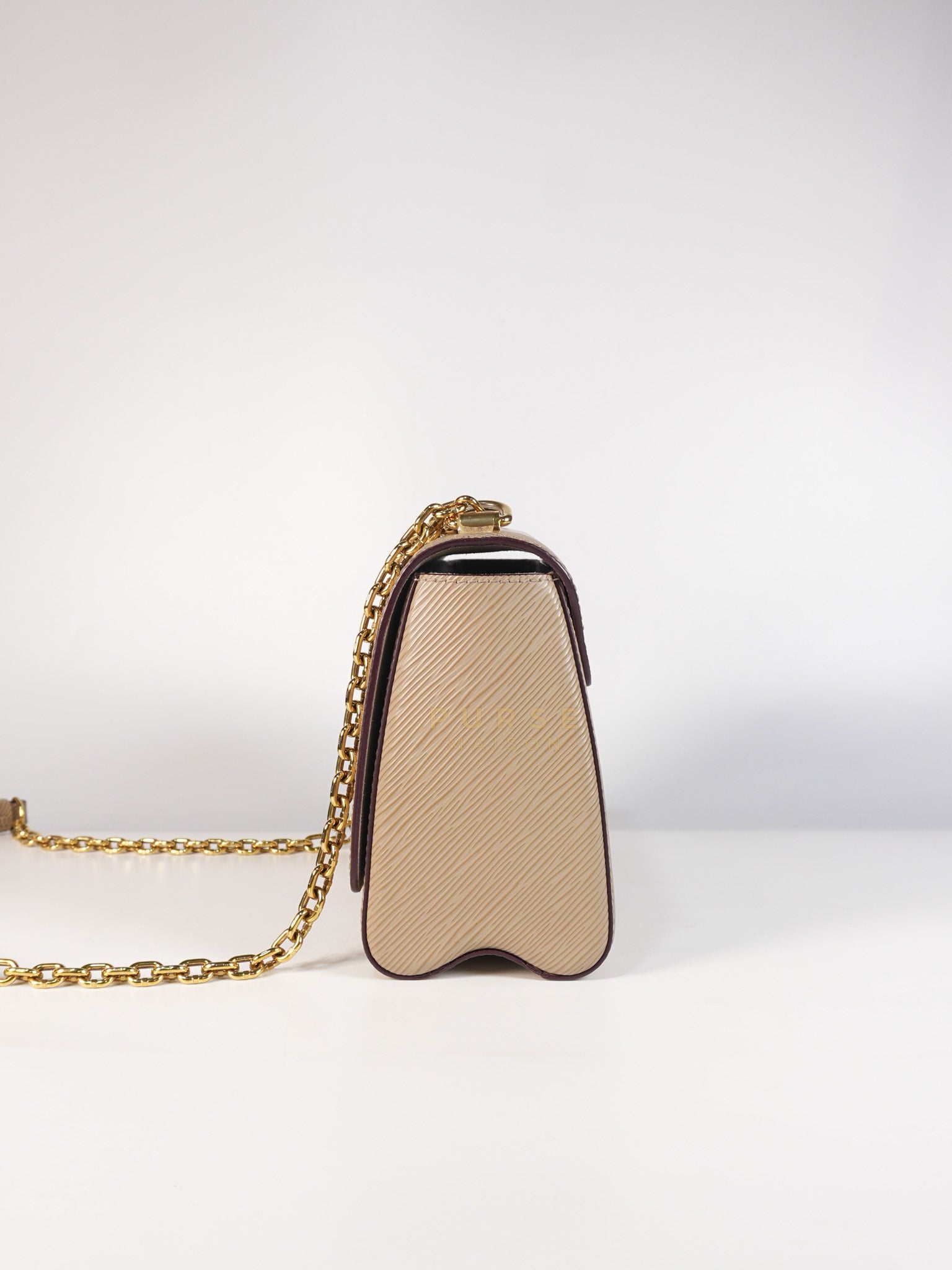 Twist Lock MM Shoulder Bag in Gallet Epi Leather Gold Hardware | Purse Maison Luxury Bags Shop