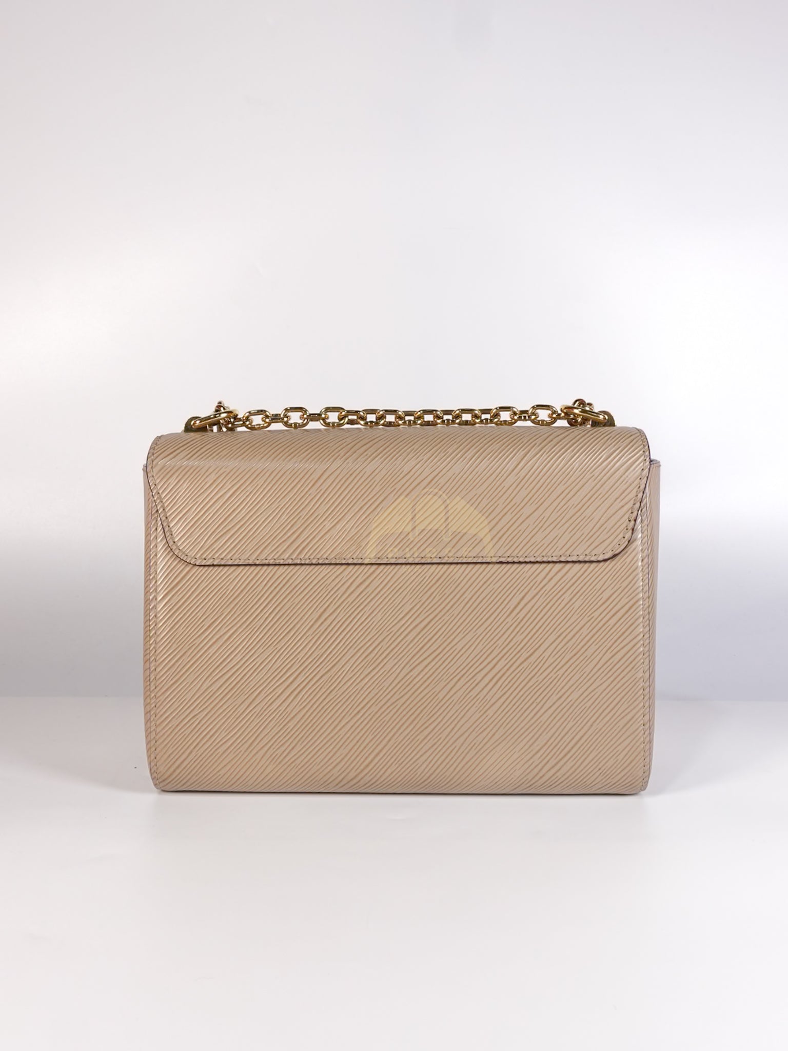 Twist Lock MM Shoulder Bag in Gallet Epi Leather Gold Hardware | Purse Maison Luxury Bags Shop