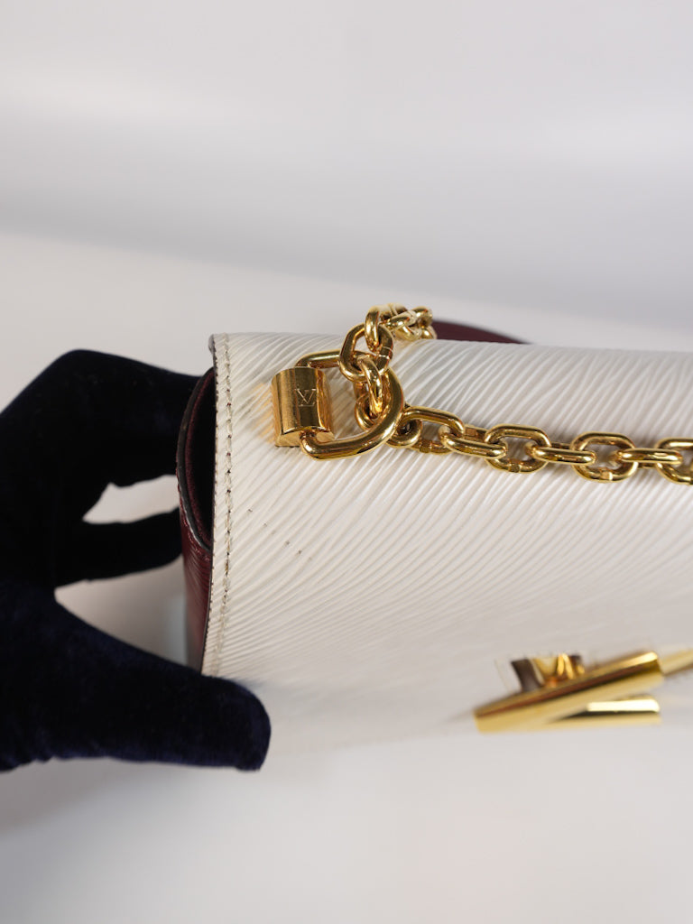 Twist MM Bi-color in Epi Leather and Gold Hardware (Date Code: AR1149) | Purse Maison Luxury Bags Shop