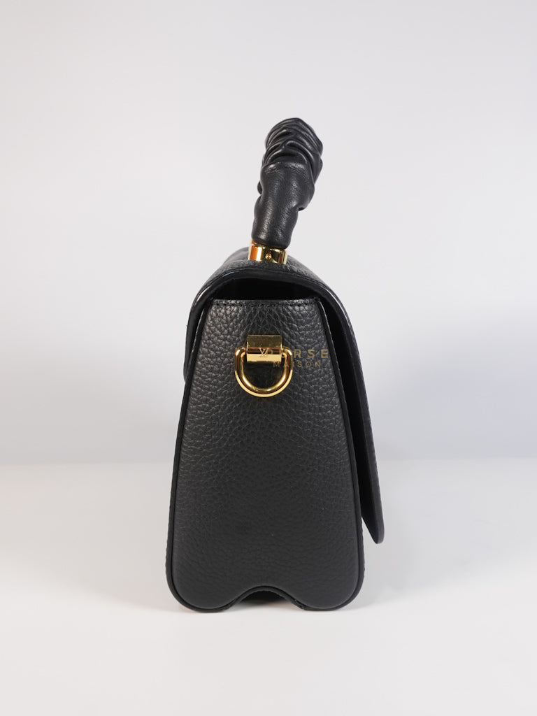 Twist Scrunchie MM in Black Grained Calfskin Leather Crossbody Bag | Purse Maison Luxury Bags Shop