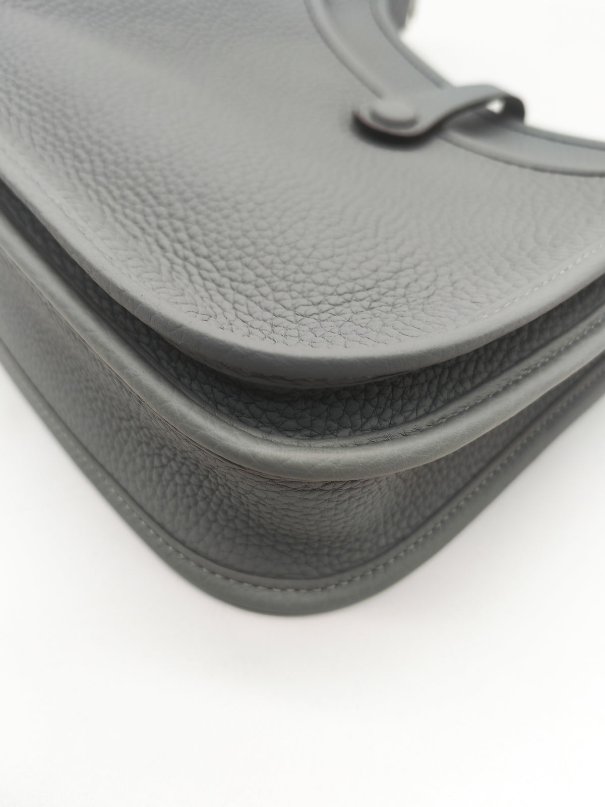 Hermes Evelyn 23 in Gris Patin Taurillon Clemence Leather Palladium Hardware Stamp G(2026)