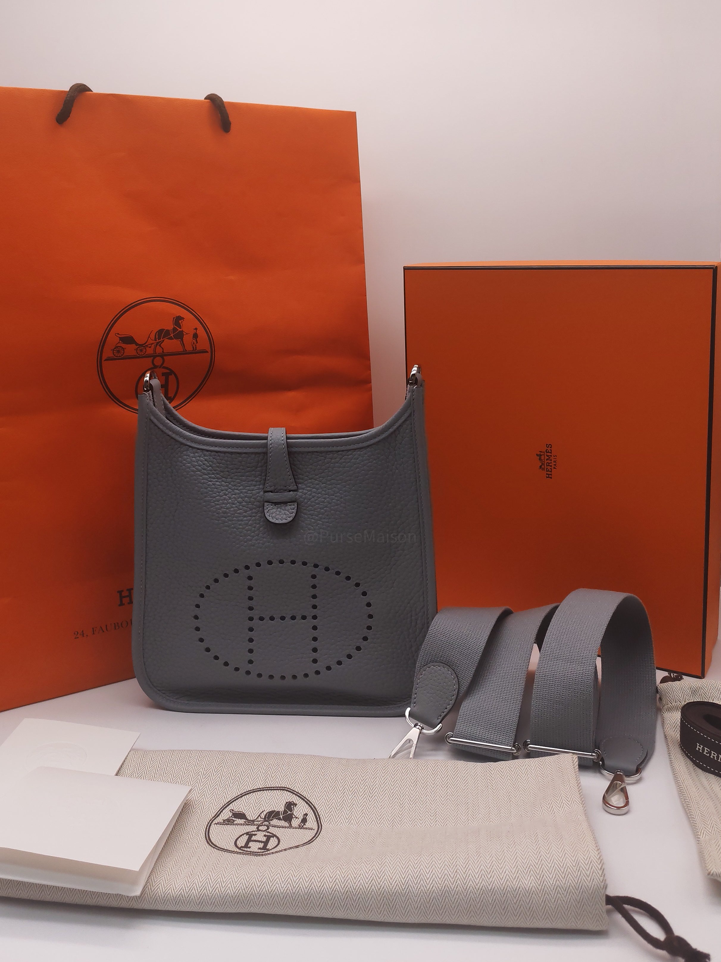 Hermes Evelyn 23 in Gris Patin Taurillon Clemence Leather Palladium Hardware Stamp G(2026)