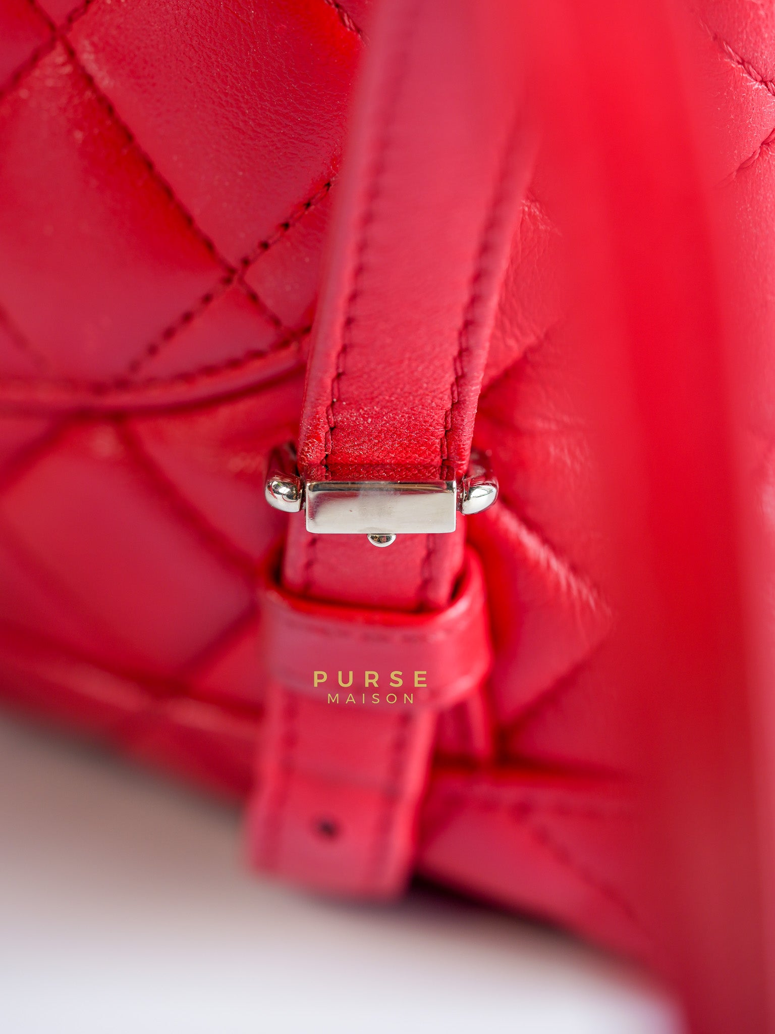 Urban Spirit Red Lambskin Leather and Silver Hardware Series 22 | Purse Maison Luxury Bags Shop