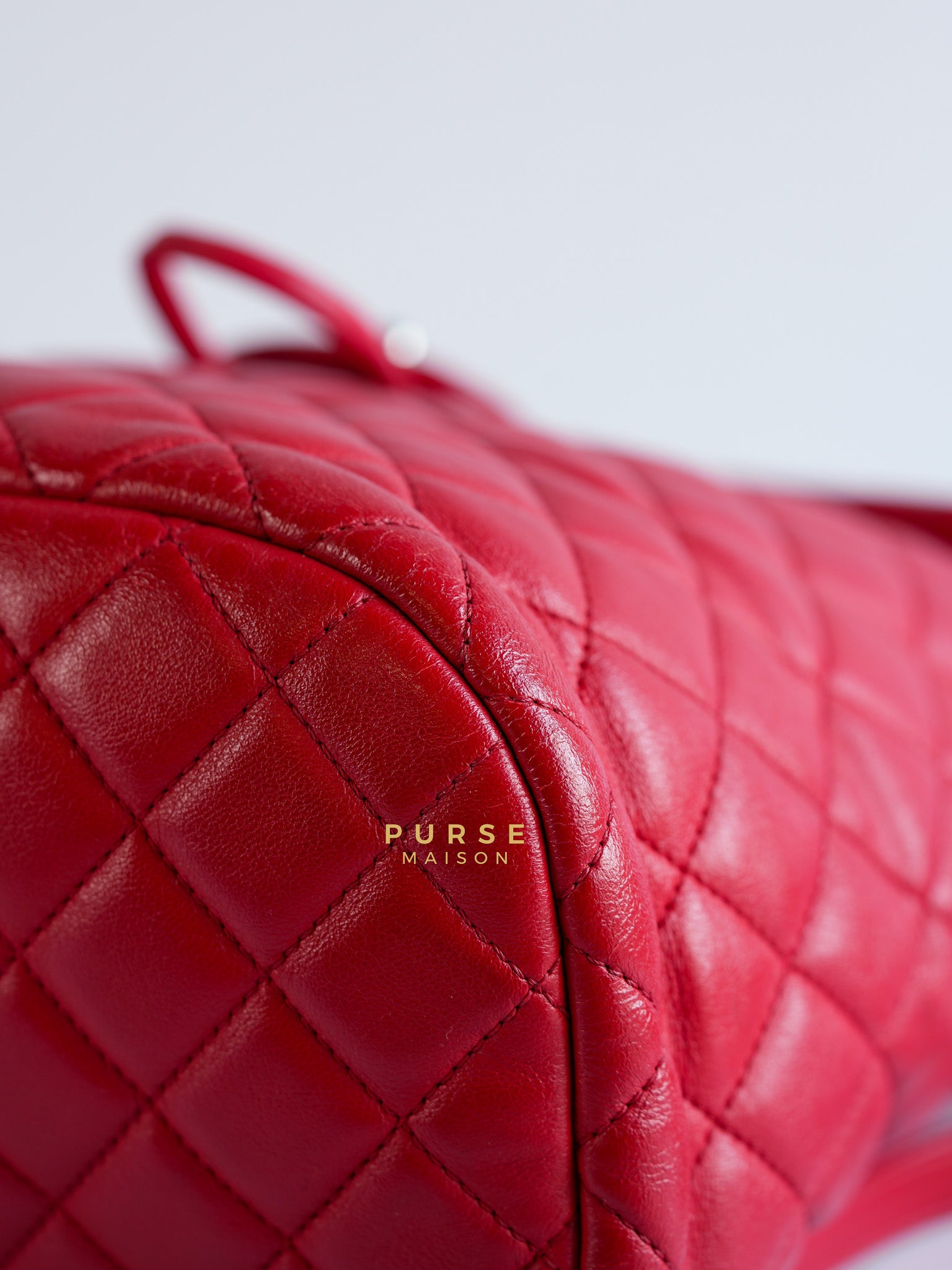 Urban Spirit Red Lambskin Leather and Silver Hardware Series 22 | Purse Maison Luxury Bags Shop