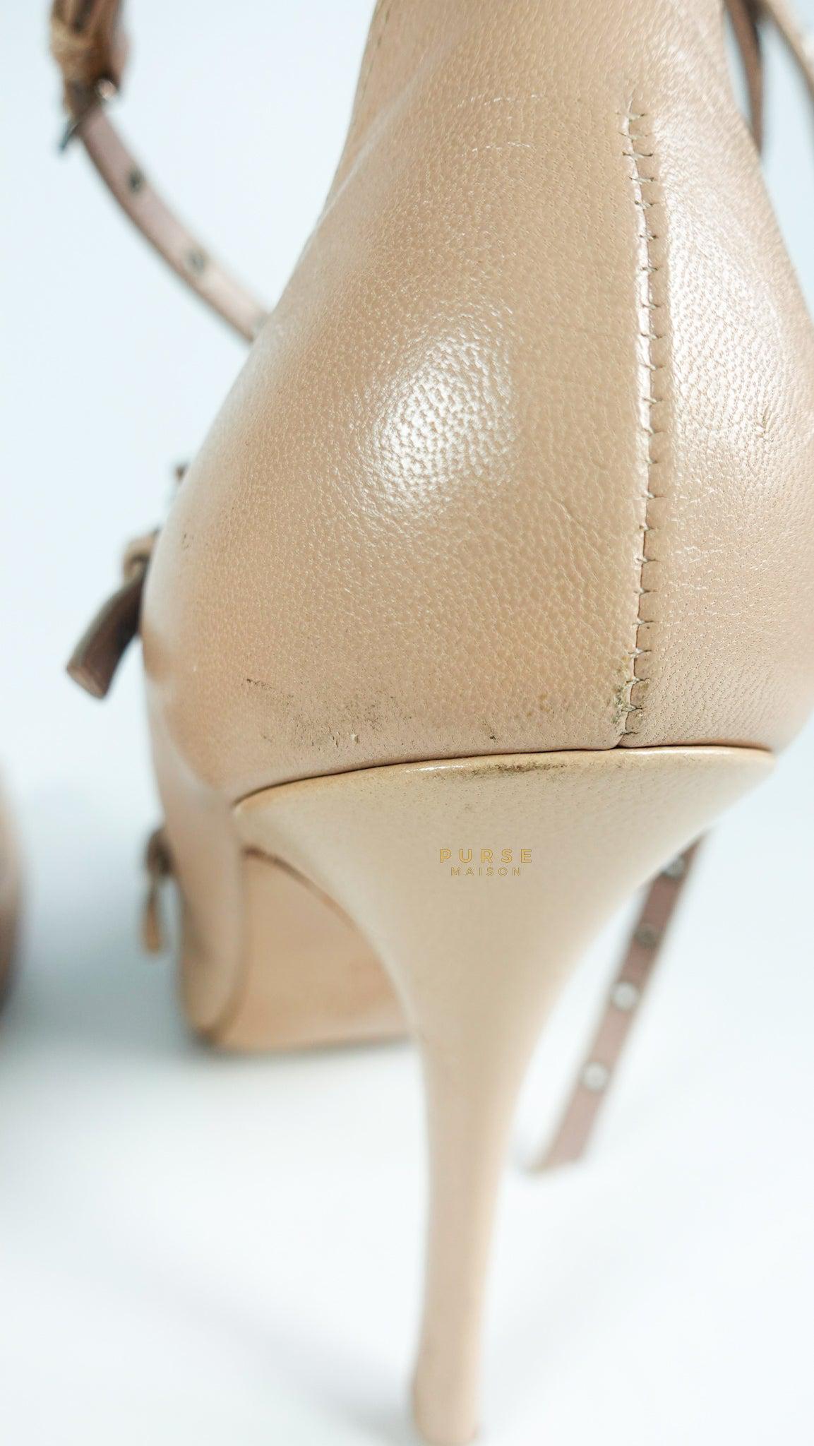 Valentino Garavani Nude Calf Love Latch Shoes (Size 37 EUR, 25cm)