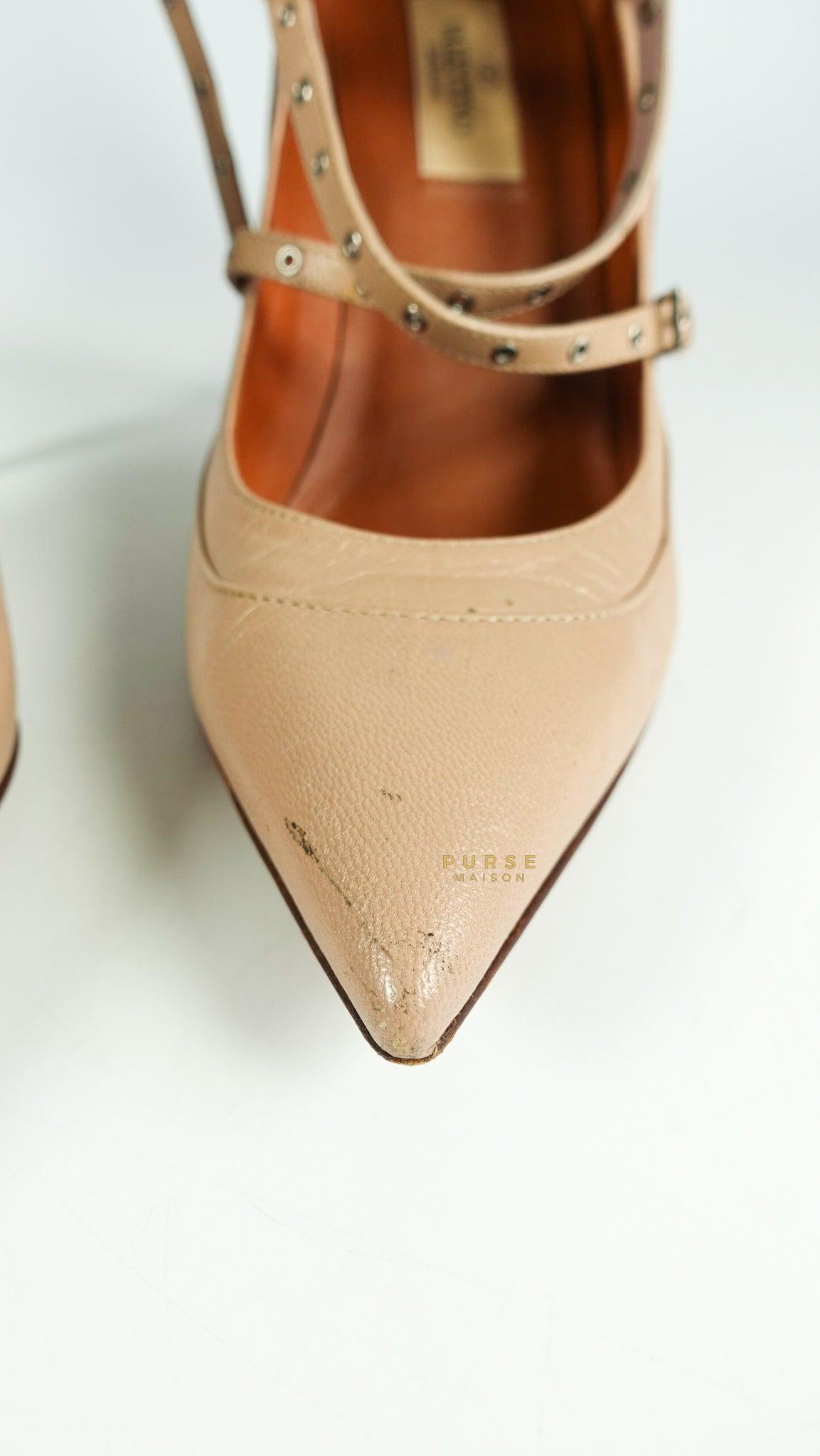 Valentino Garavani Nude Calf Love Latch Shoes (Size 37 EUR, 25cm)
