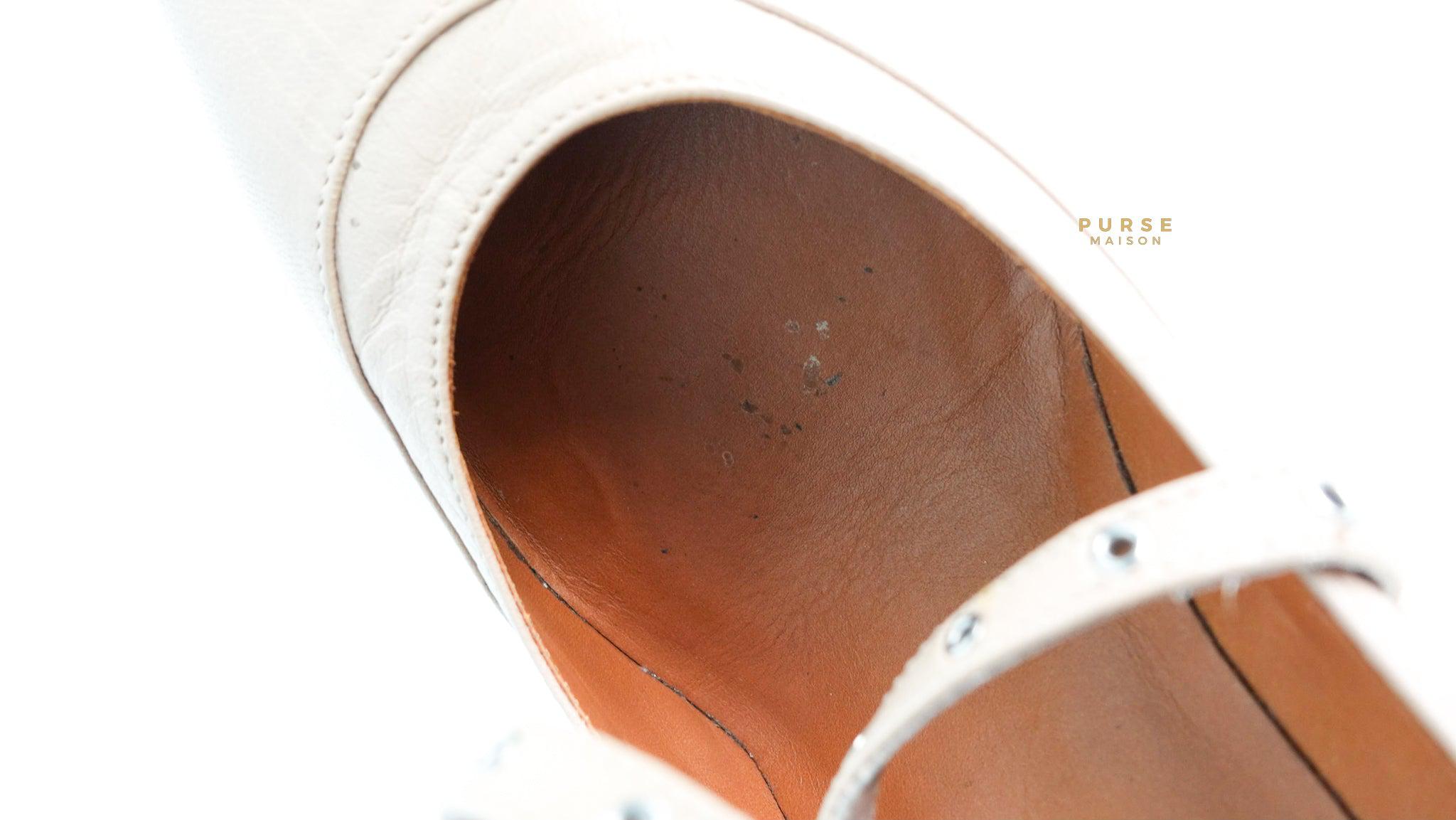 Valentino Garavani Nude Calf Love Latch Shoes (Size 37 EUR, 25cm)