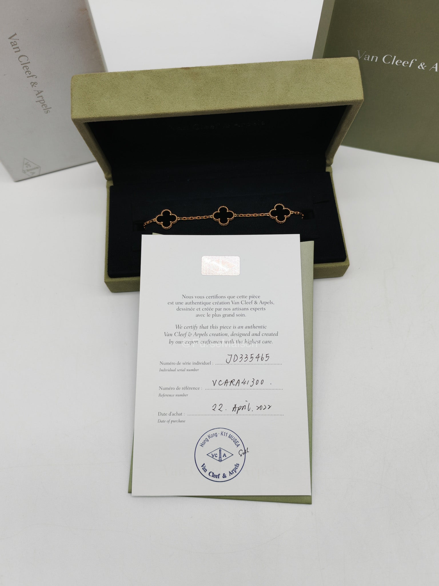 Van Cleef & Arpels Vintage Alhambra Bracelet in Onyx 5 Motif Yellow Gold (2022) | Purse Maison Luxury Bags Shop