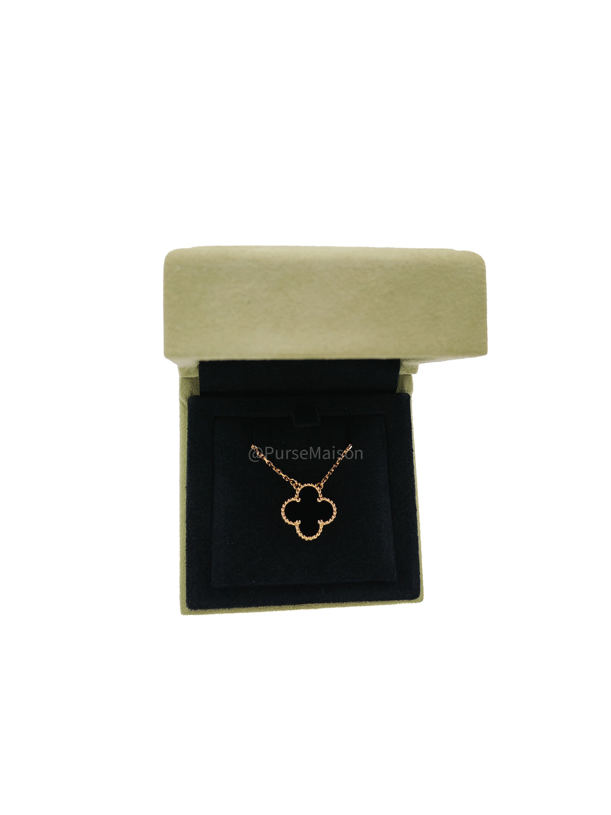 Van Cleef Arpels Vintage Alhambra Onyx Pendant and 18k Yellow Gold Necklace | Purse Maison Luxury Bags Shop