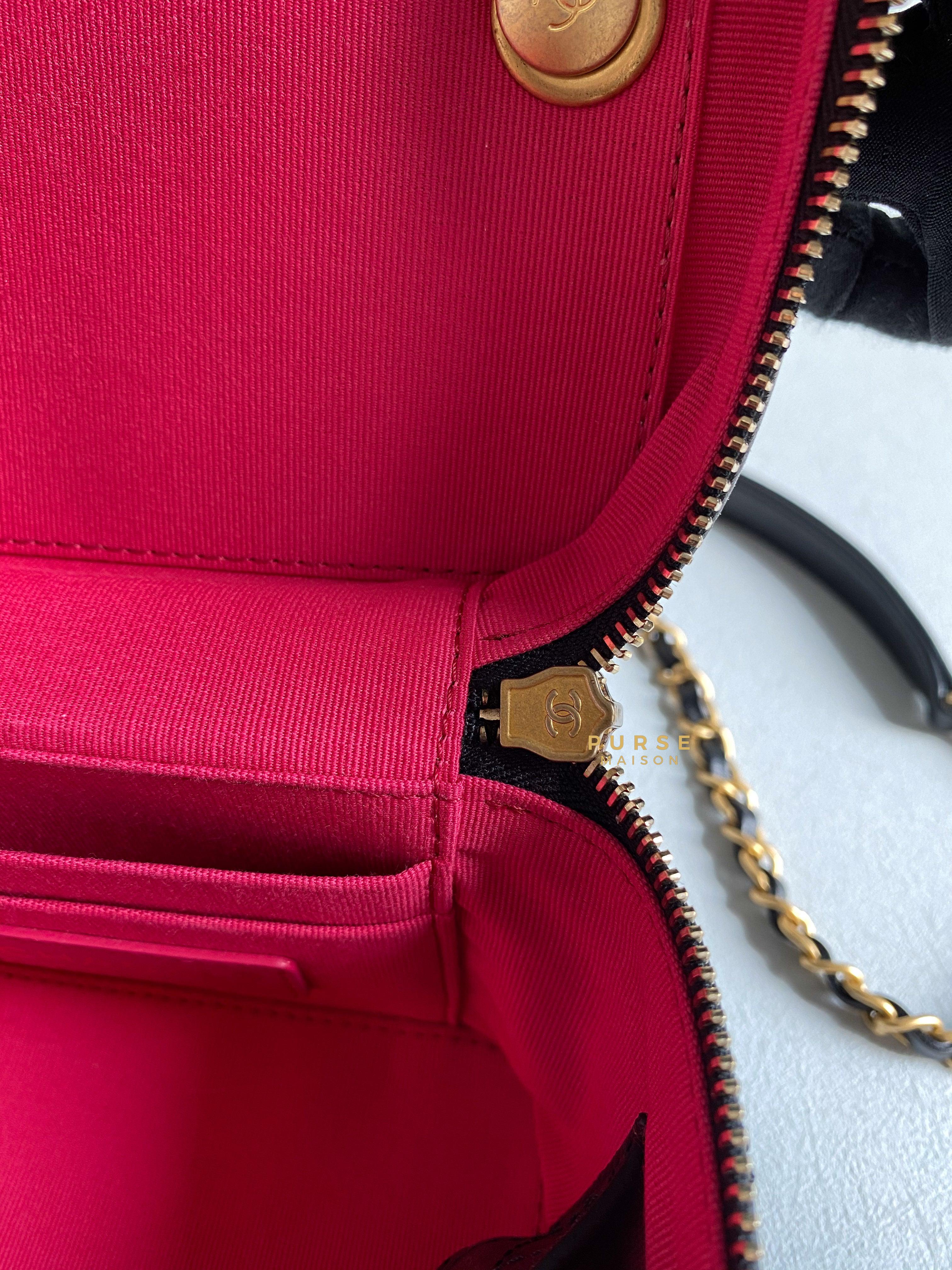 Chanel Vanity Case 22s Lambskin Leather in Aged Gold Hardware (Microchip) | Purse Maison Luxury Bags Shop