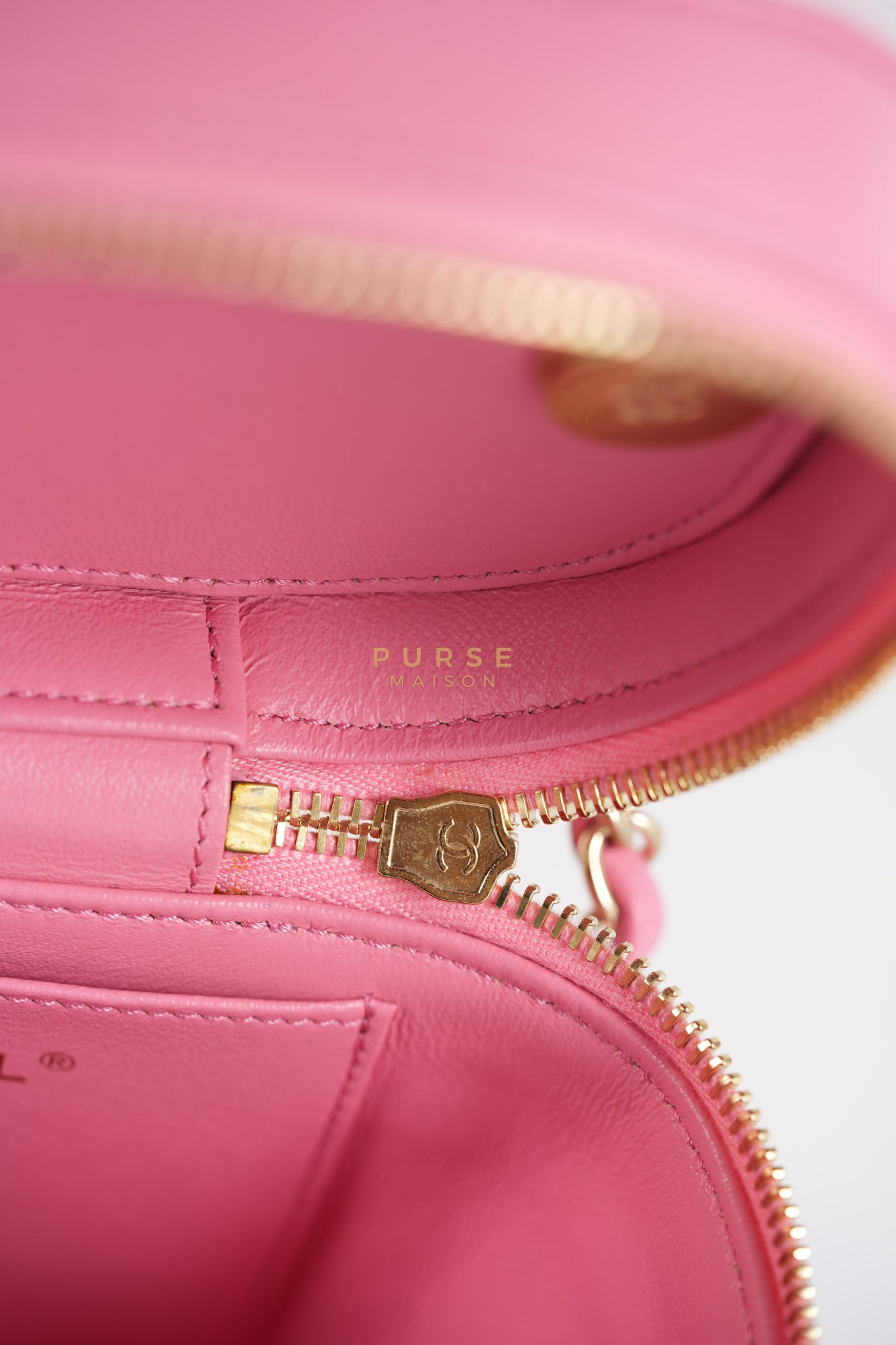 Vanity Case Bag in Pink Quilted Lambskin Leather & Gold Hardware Series 30 | Purse Maison Luxury Bags Shop