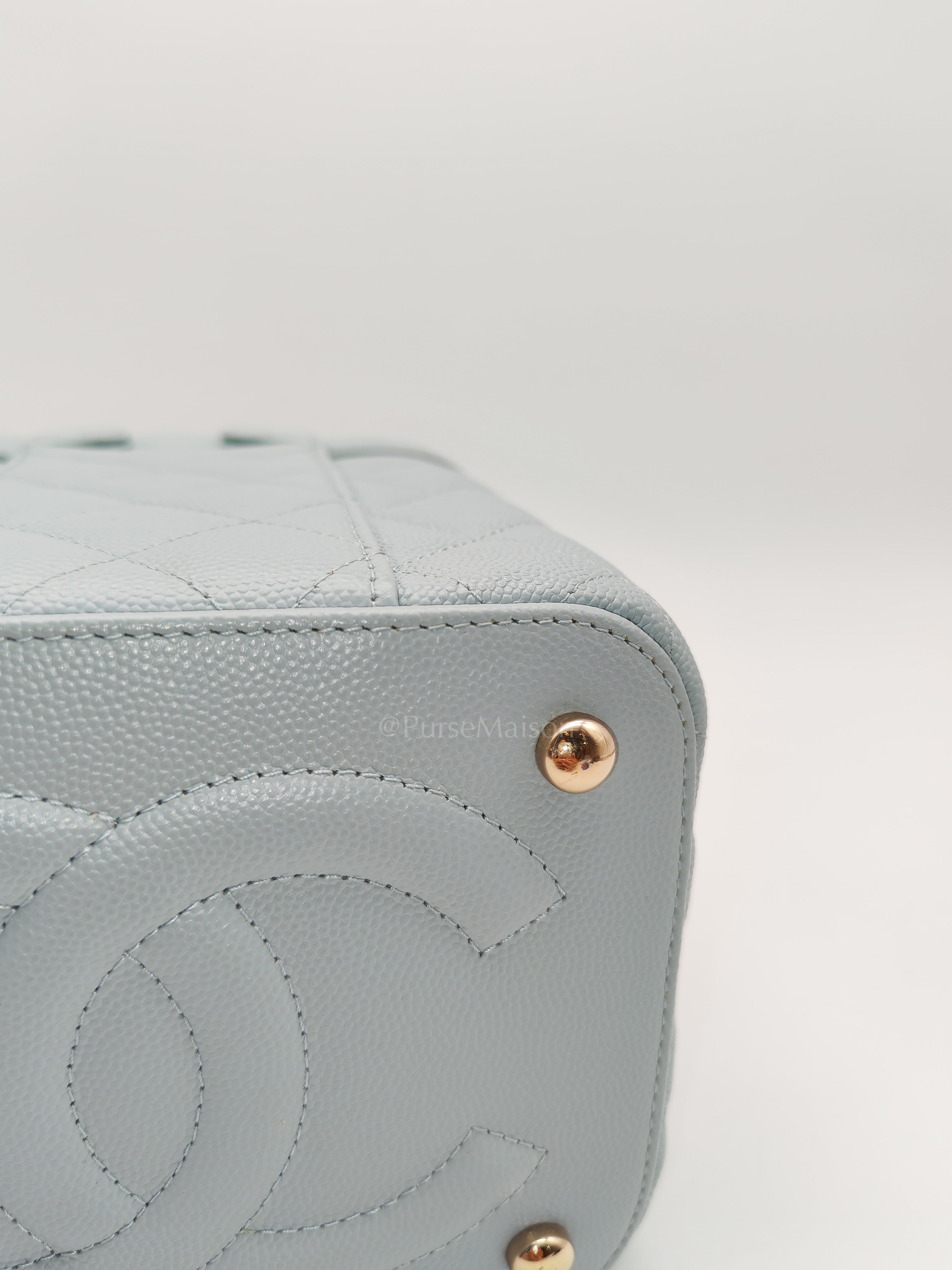 Vanity Case Small in Light Blue Quilted Caviar Leather & Light Gold Hardware Microchip | Purse Maison Luxury Bags Shop