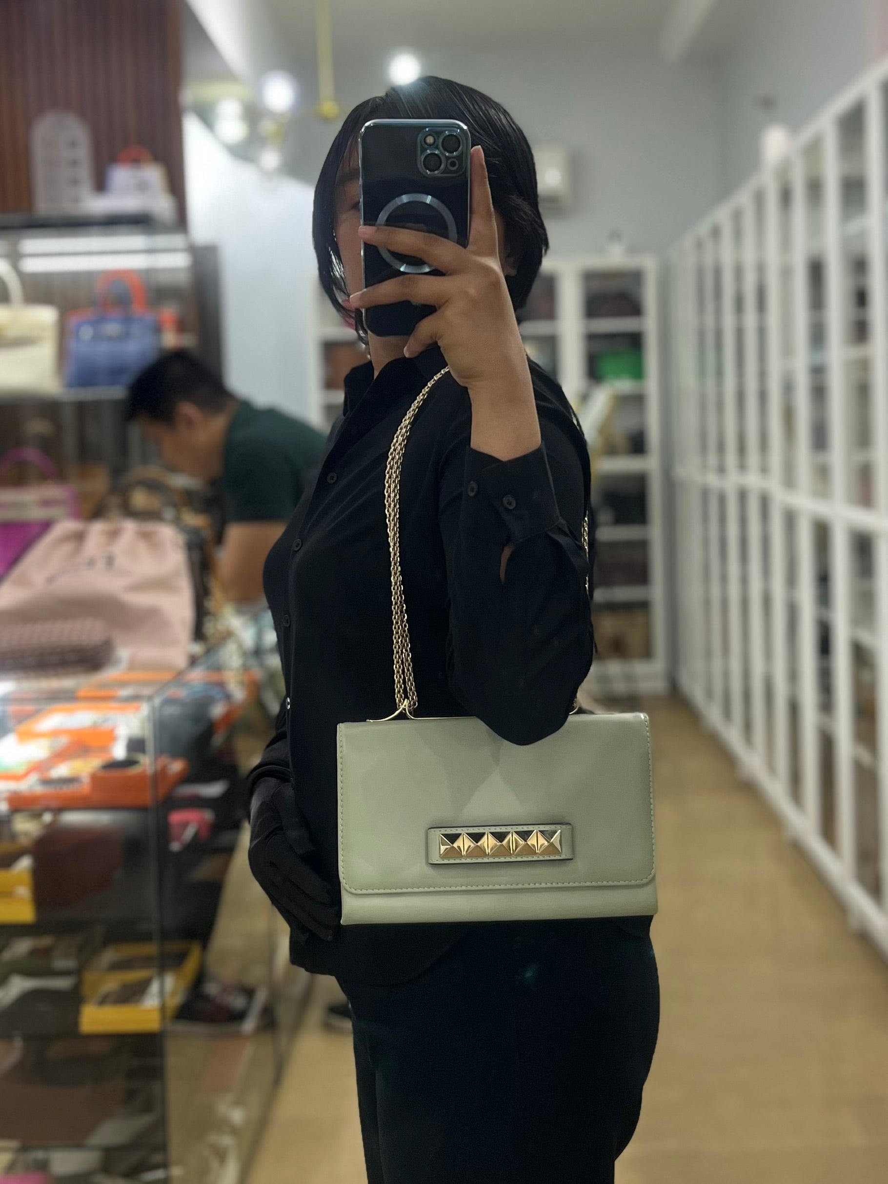 Vavavoom Rockstud Light Green Leather | Purse Maison Luxury Bags Shop